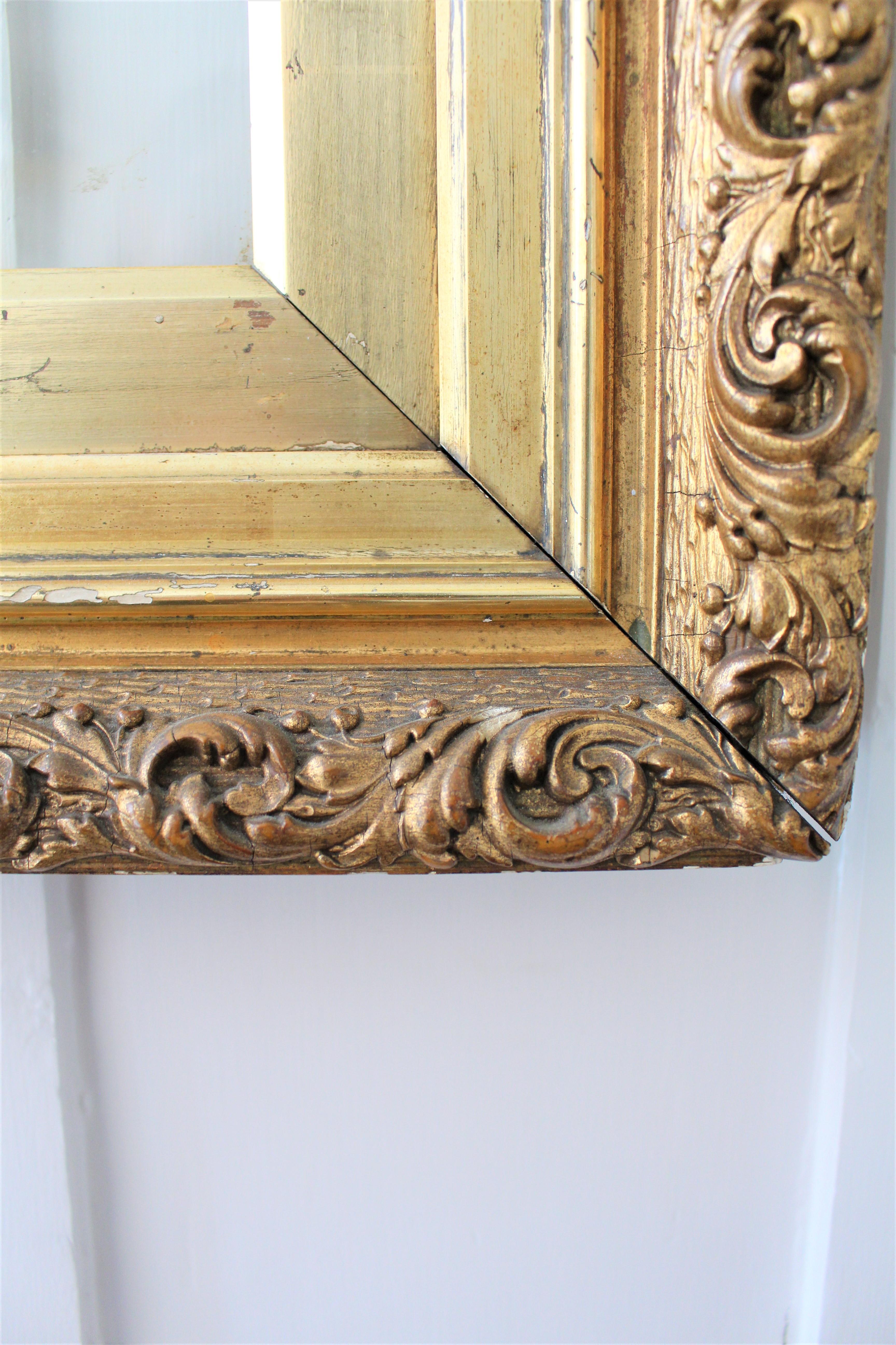 British Antique 19th Century Ornate Carved Foliate Giltwood Photo Picture Frame Rippled For Sale