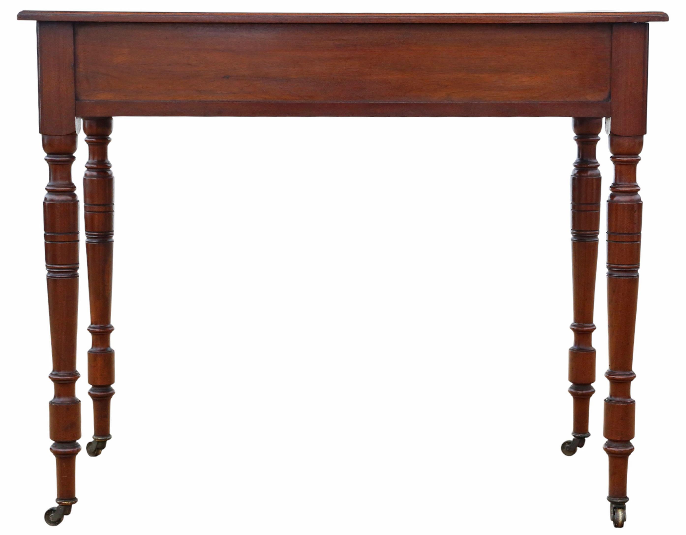Antique 19th Century Oyster Burr Walnut Writing or Dressing Table – Fine Quality For Sale 1