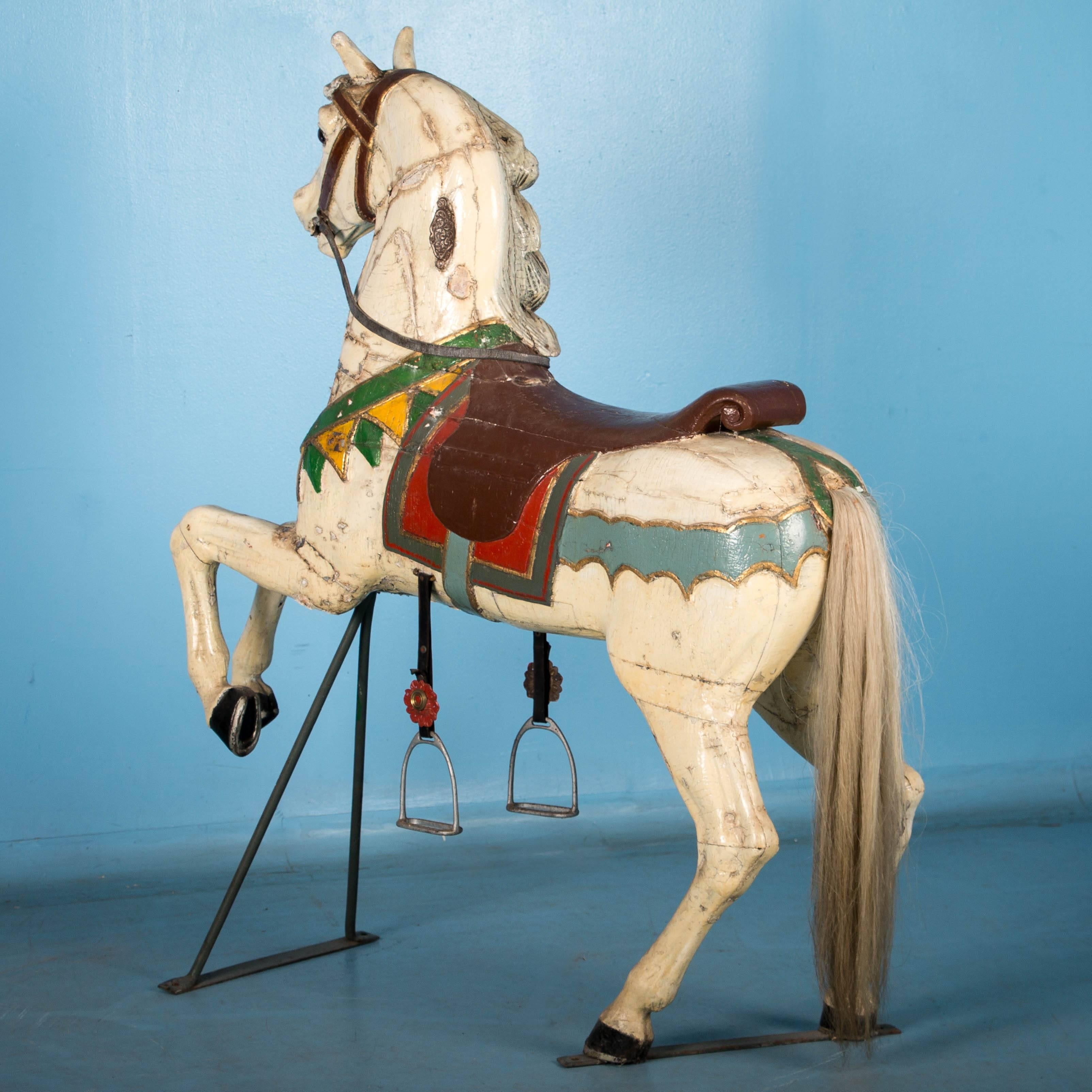 Antique cheval de manège peint du 19ème siècle 1