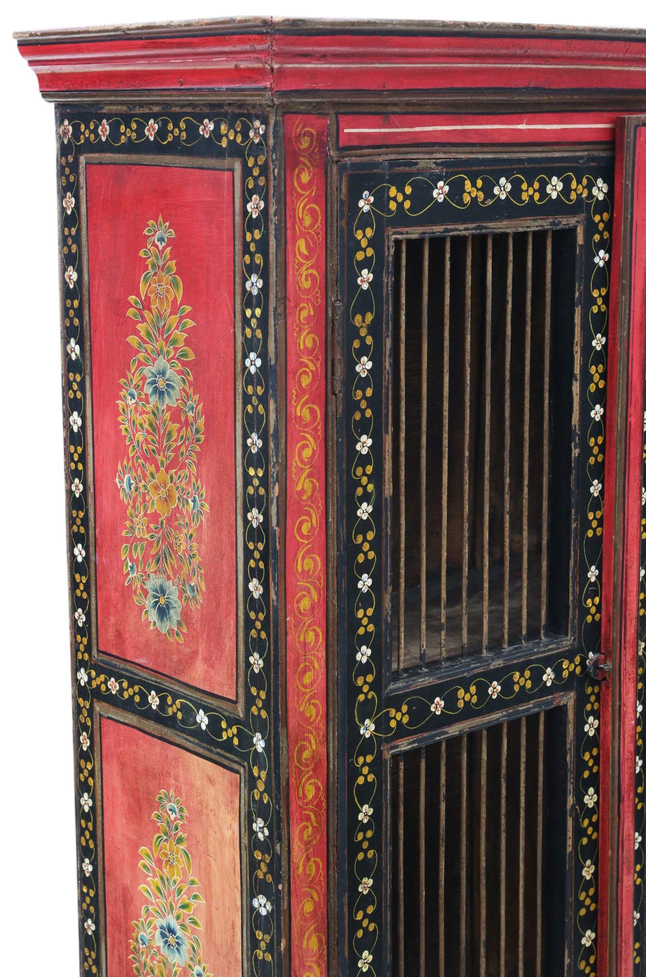 Antiguo armario de despensa pintado del siglo XIX Almacenamiento de gran calidad en venta 4