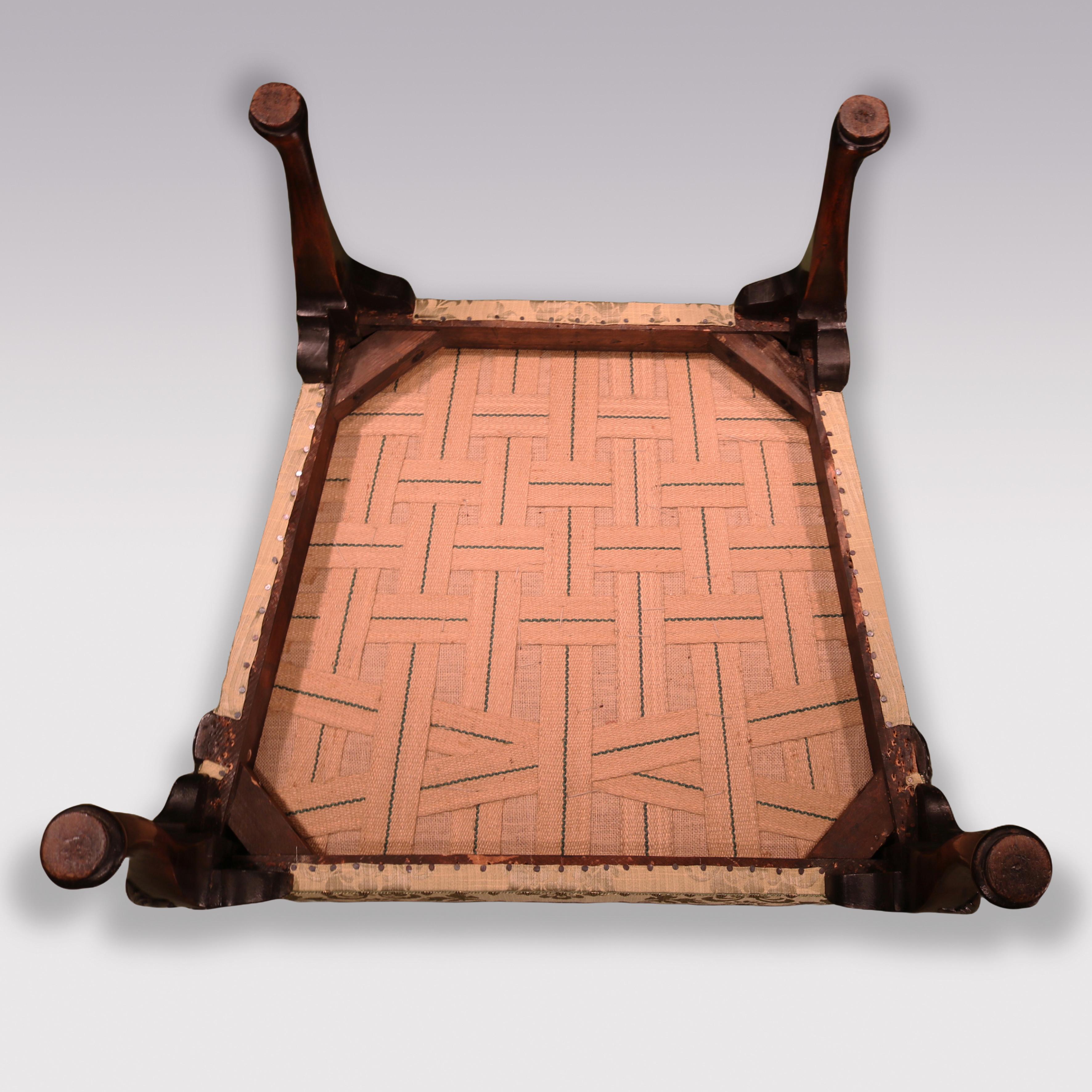 Paire de fauteuils de bibliothèque Gainsborough Antique Revival Chippendale du 19e siècle en vente 1