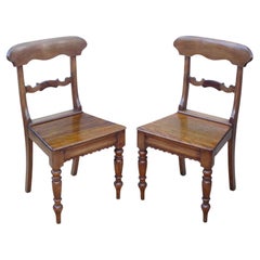 Ancienne paire de chaises en acajou du 19e siècle Cuisine, salle à manger, hall ou bureau