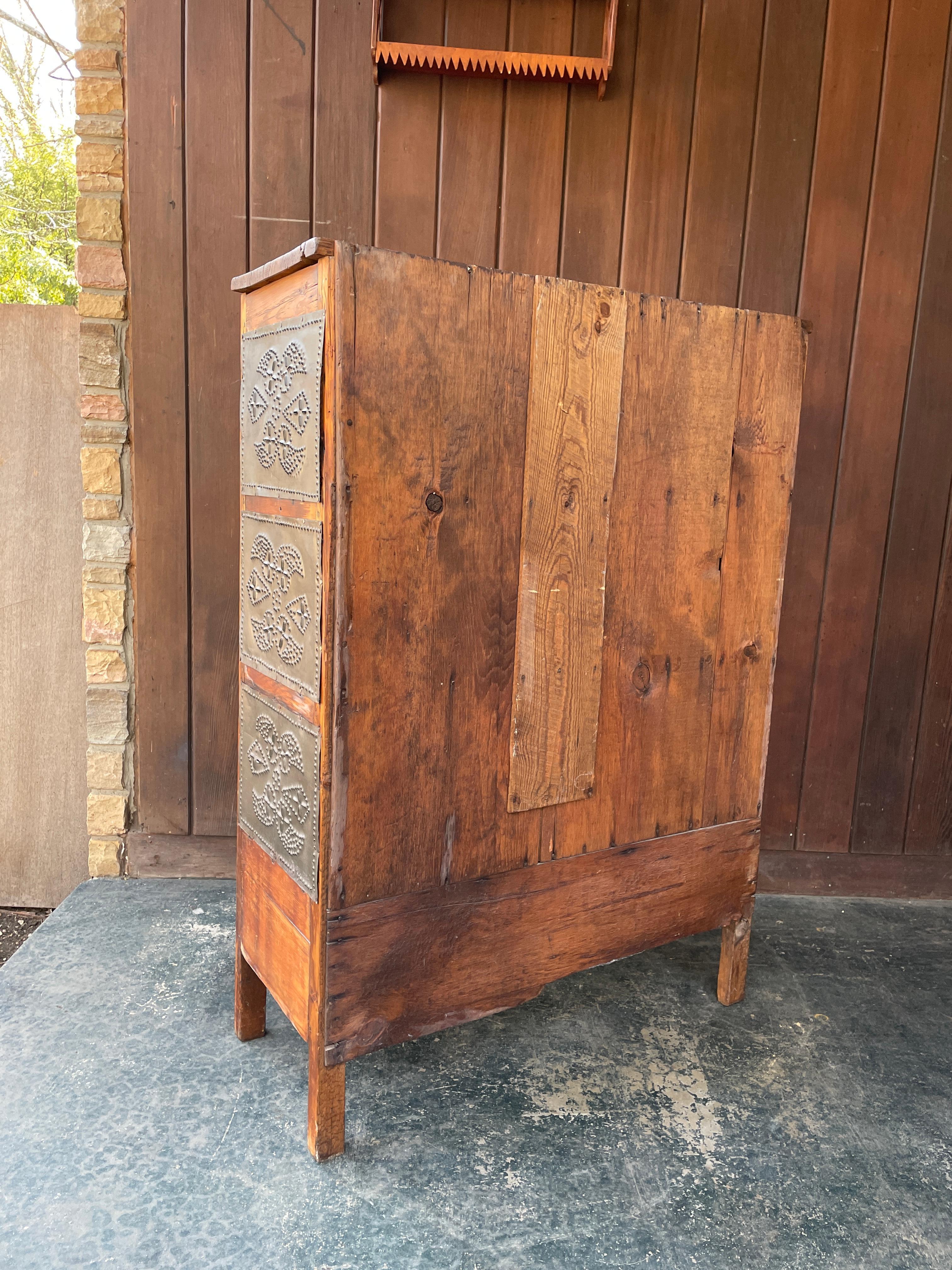 Antique 19th Century Pie Safe Cabinet Single Drawer American in vendita 4
