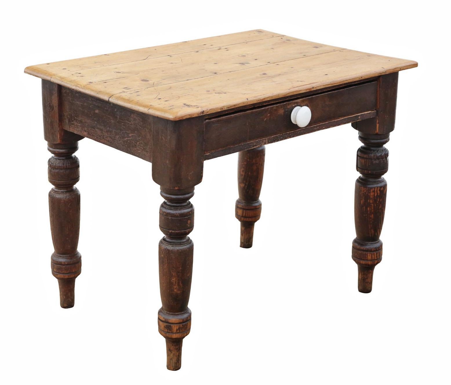 Britannique Ancienne table de cuisine ou d'écriture en pin du 19ème siècle avec tiroir - Belle qualité en vente