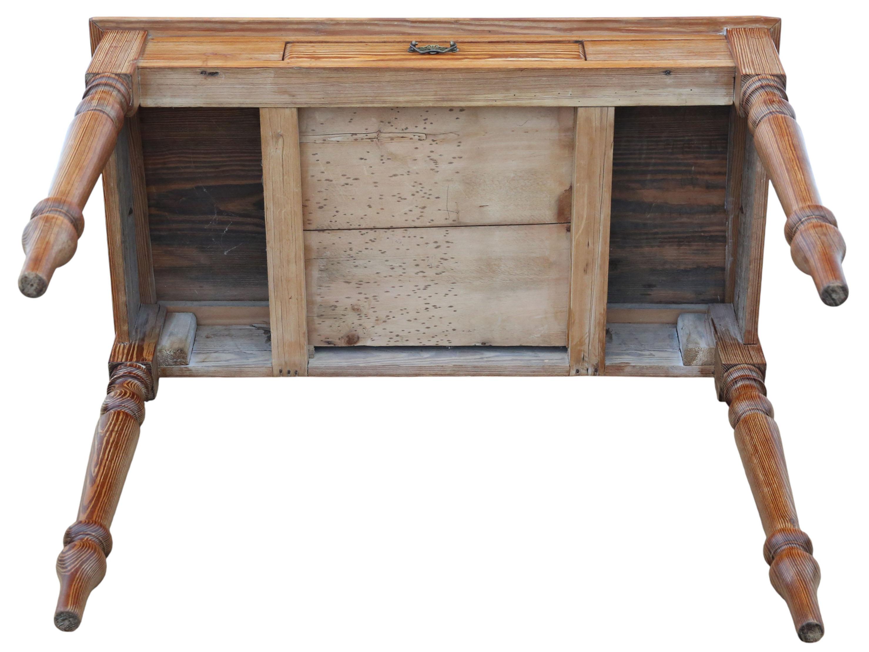 Antique 19th Century Pitch Pine Desk / Writing Table – Side or Dressing Occasion For Sale 4