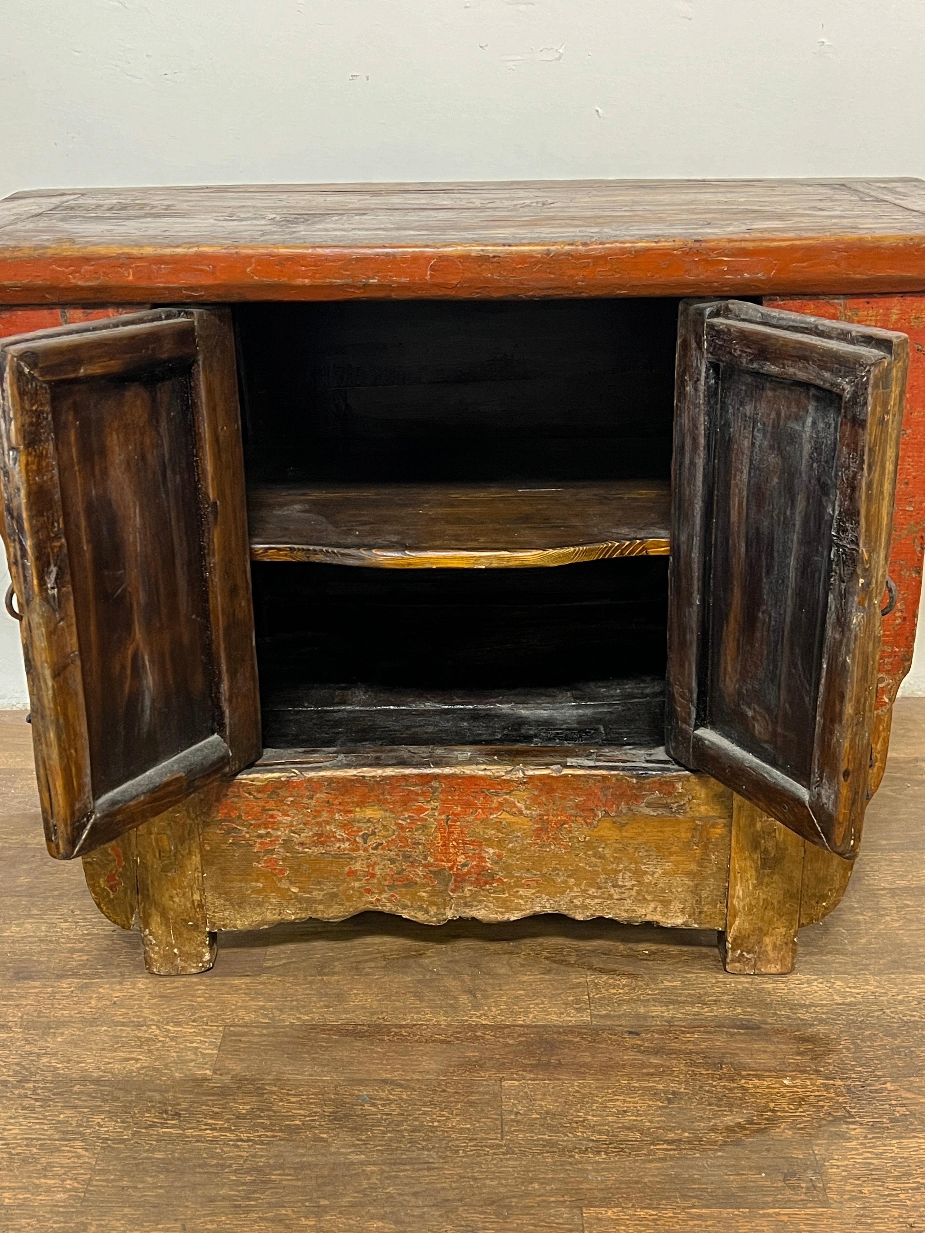 Antique 19th Century Qing Dynasty Altar Cabinet From Gansu Province For Sale 2