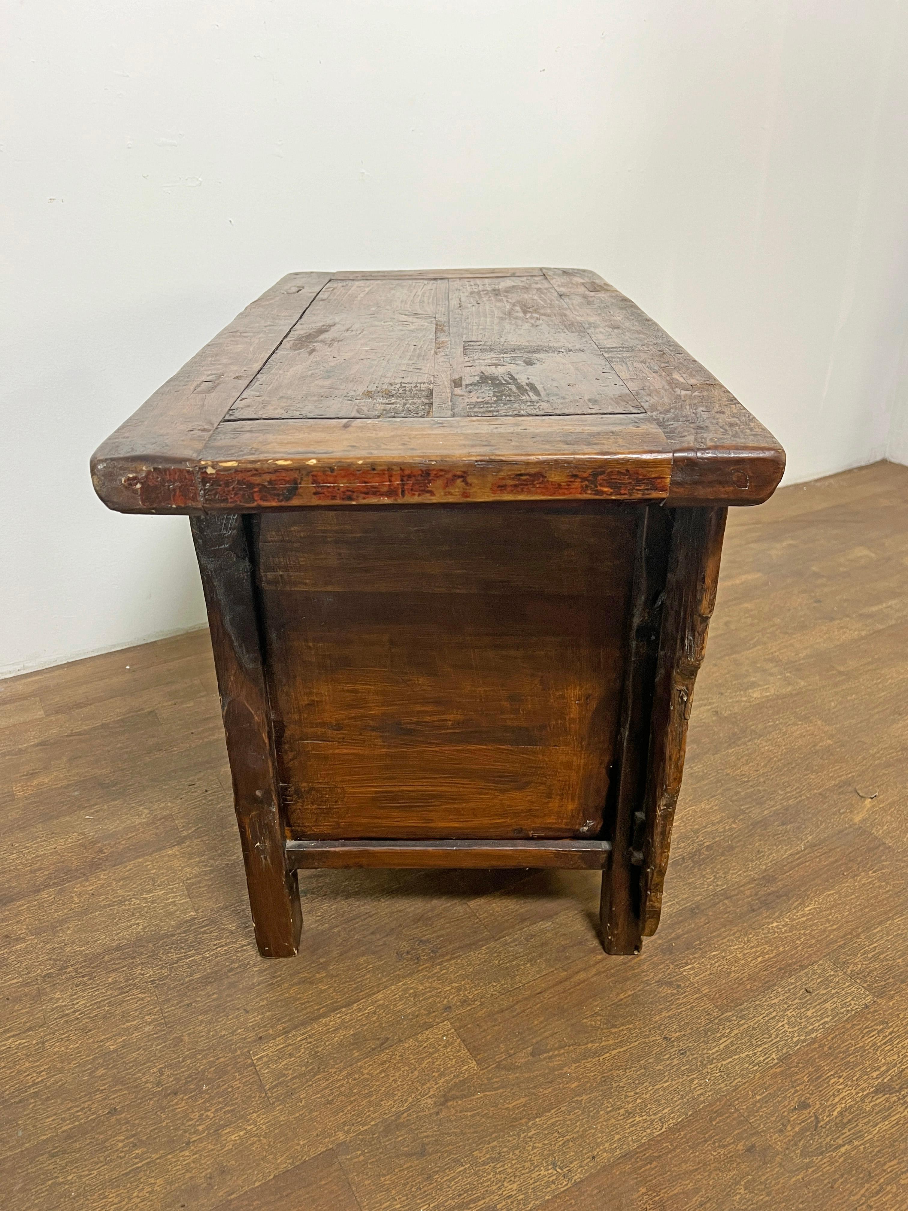 Antique 19th Century Qing Dynasty Altar Cabinet From Gansu Province For Sale 3
