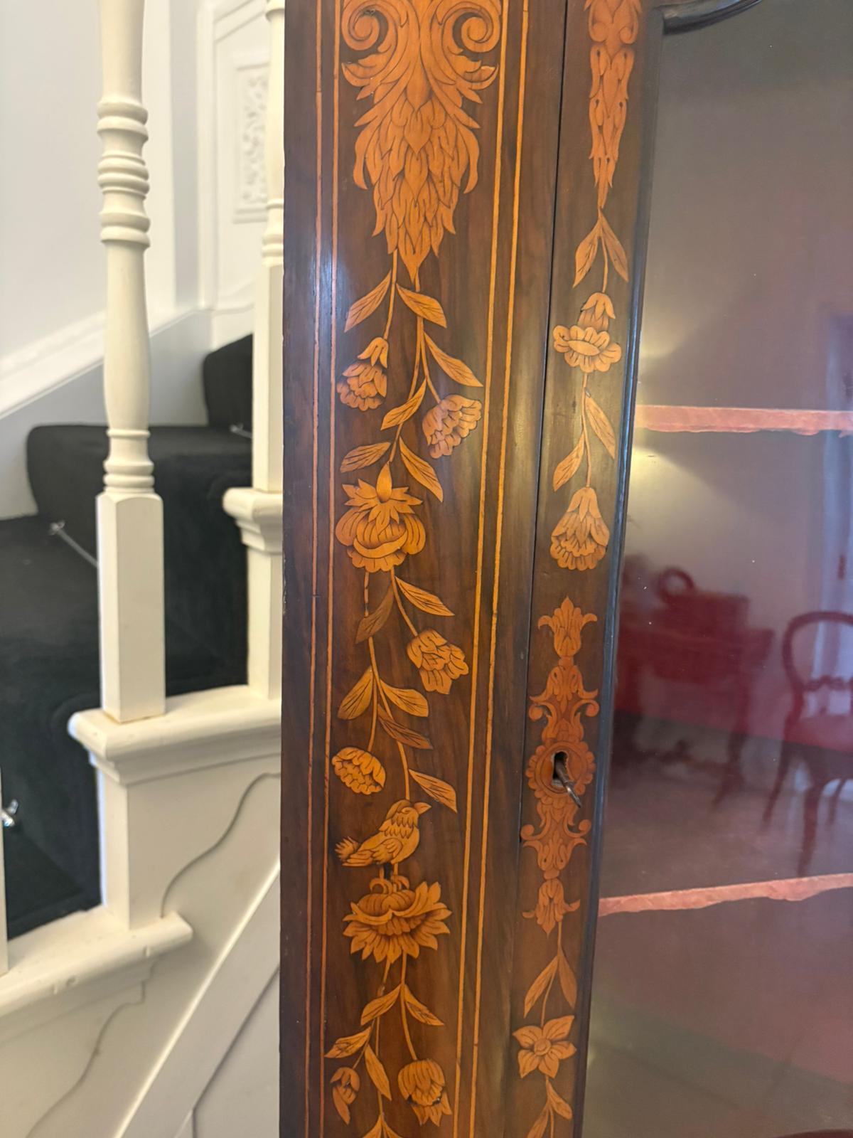 Ancienne armoire d'angle en marqueterie hollandaise de qualité du 19e siècle en vente 5