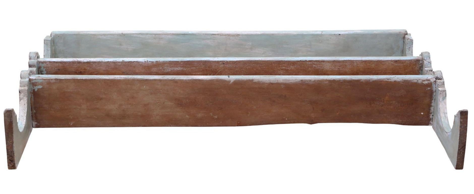 Scaffali da parete in olmo dipinto di qualità del XIX secolo - Libreria d'epoca in vendita 2