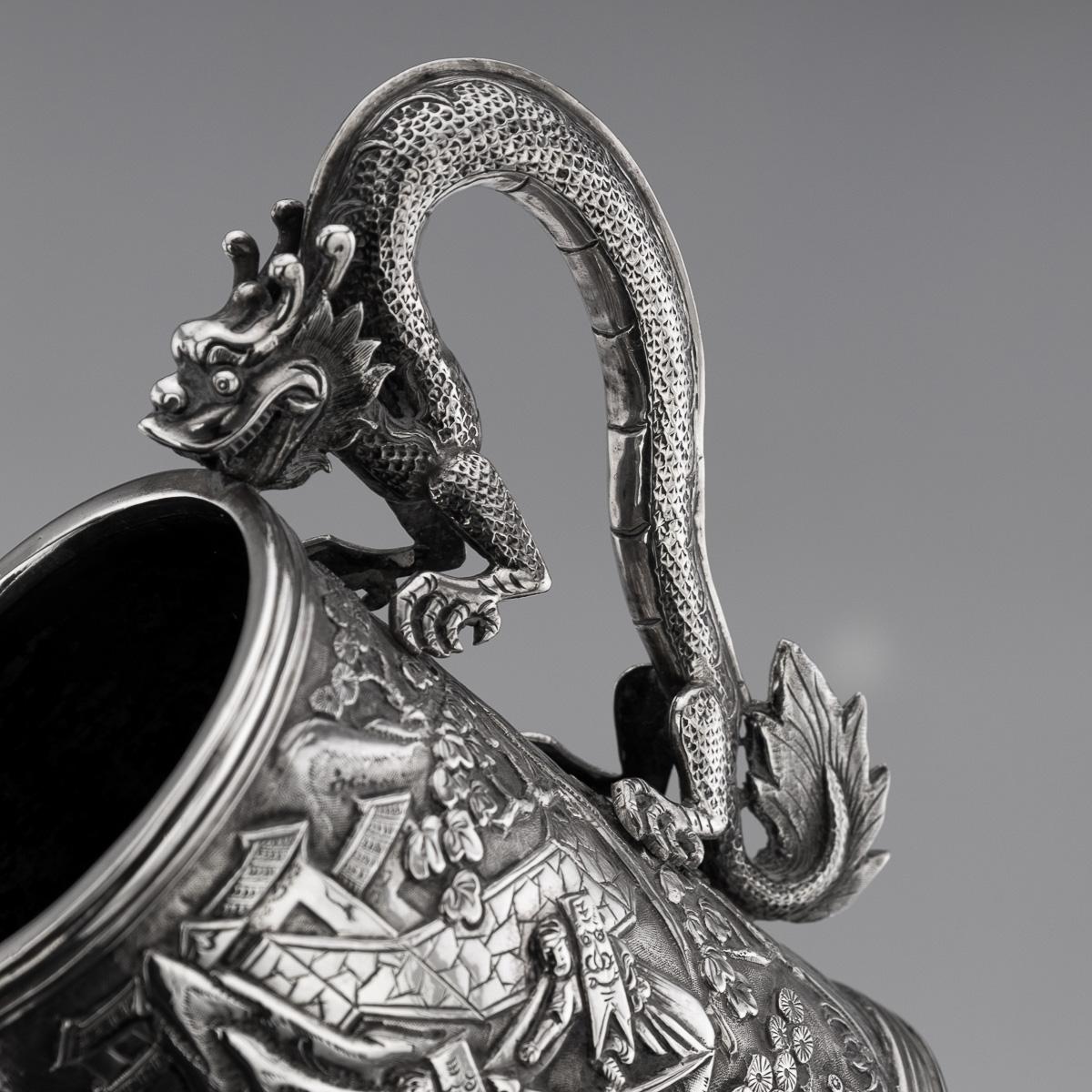 Ancienne tasse chinoise d'exportation du 20ème siècle en argent massif avec dragon, Shan Ji c.1900 en vente 2