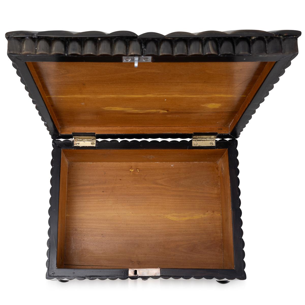 Antique 19th Century Regency Horn Box c.1820 For Sale 3