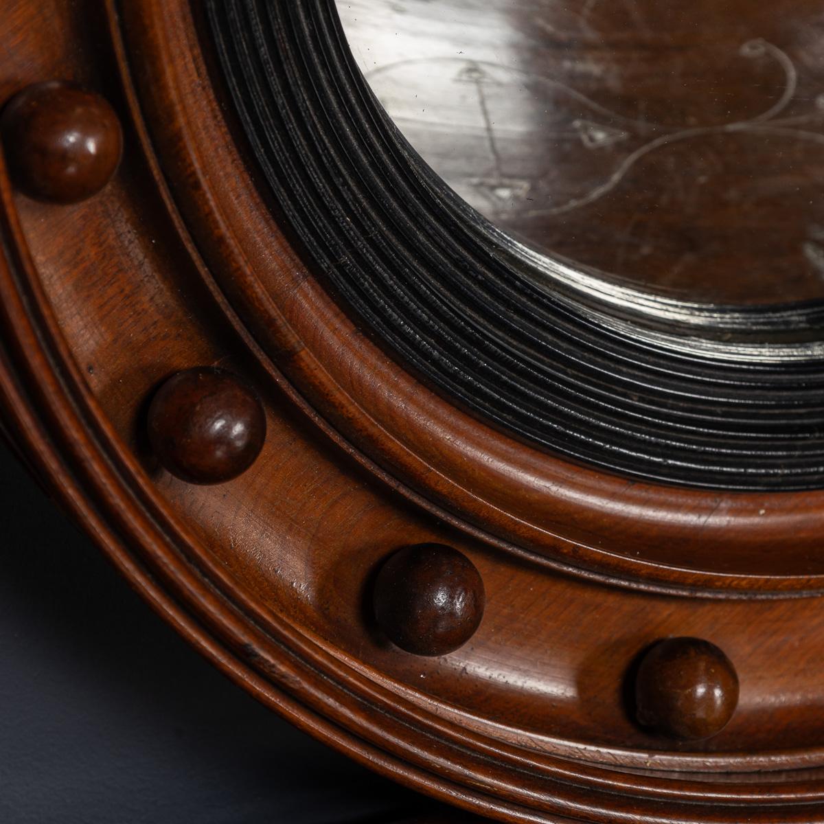 Antique 19ème siècle Regency Mahogany Encaded Convex Mirror en vente 2