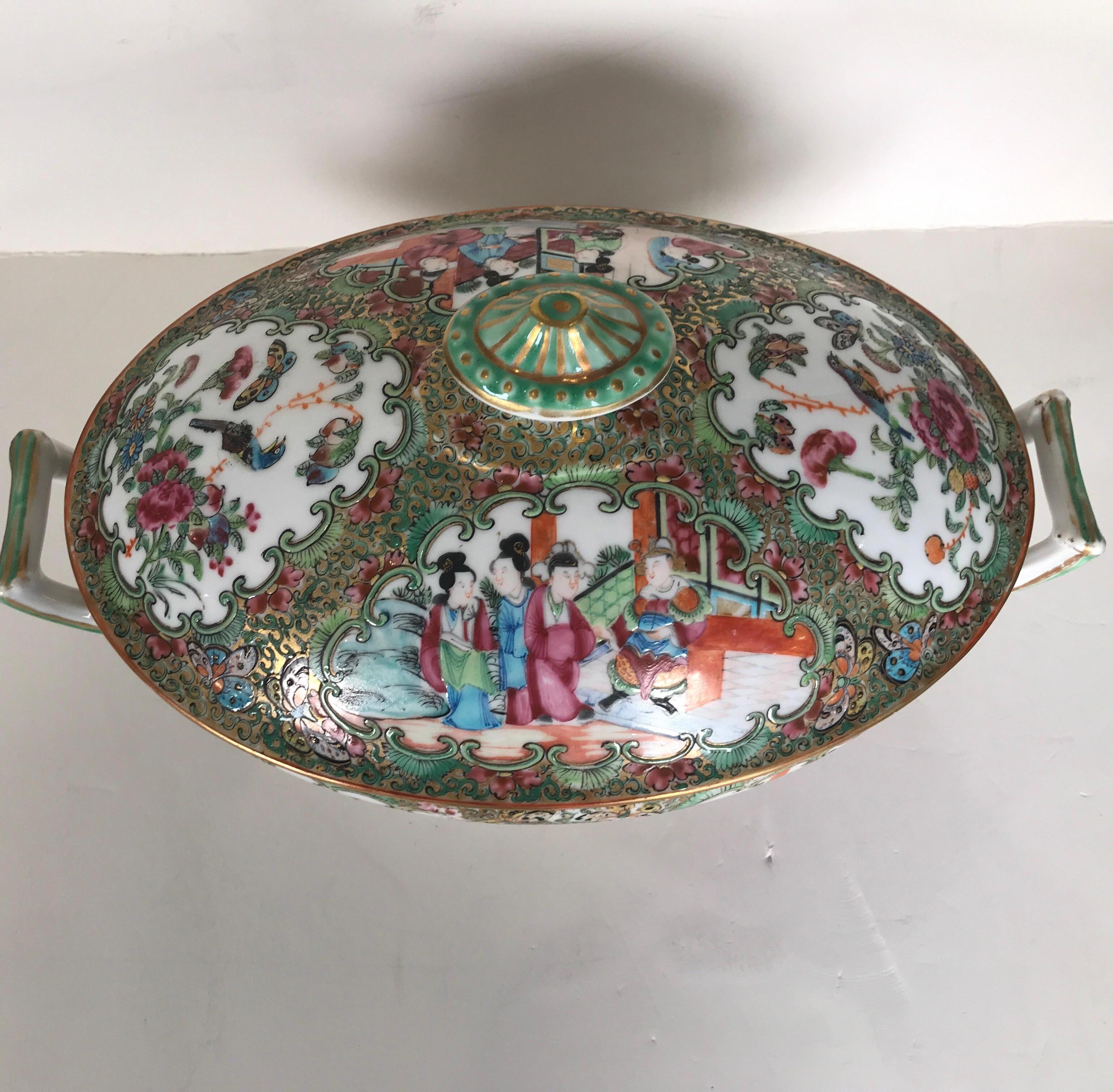 Chinese Export Antique 19th Century Rose Medallion Chines Export Tureen