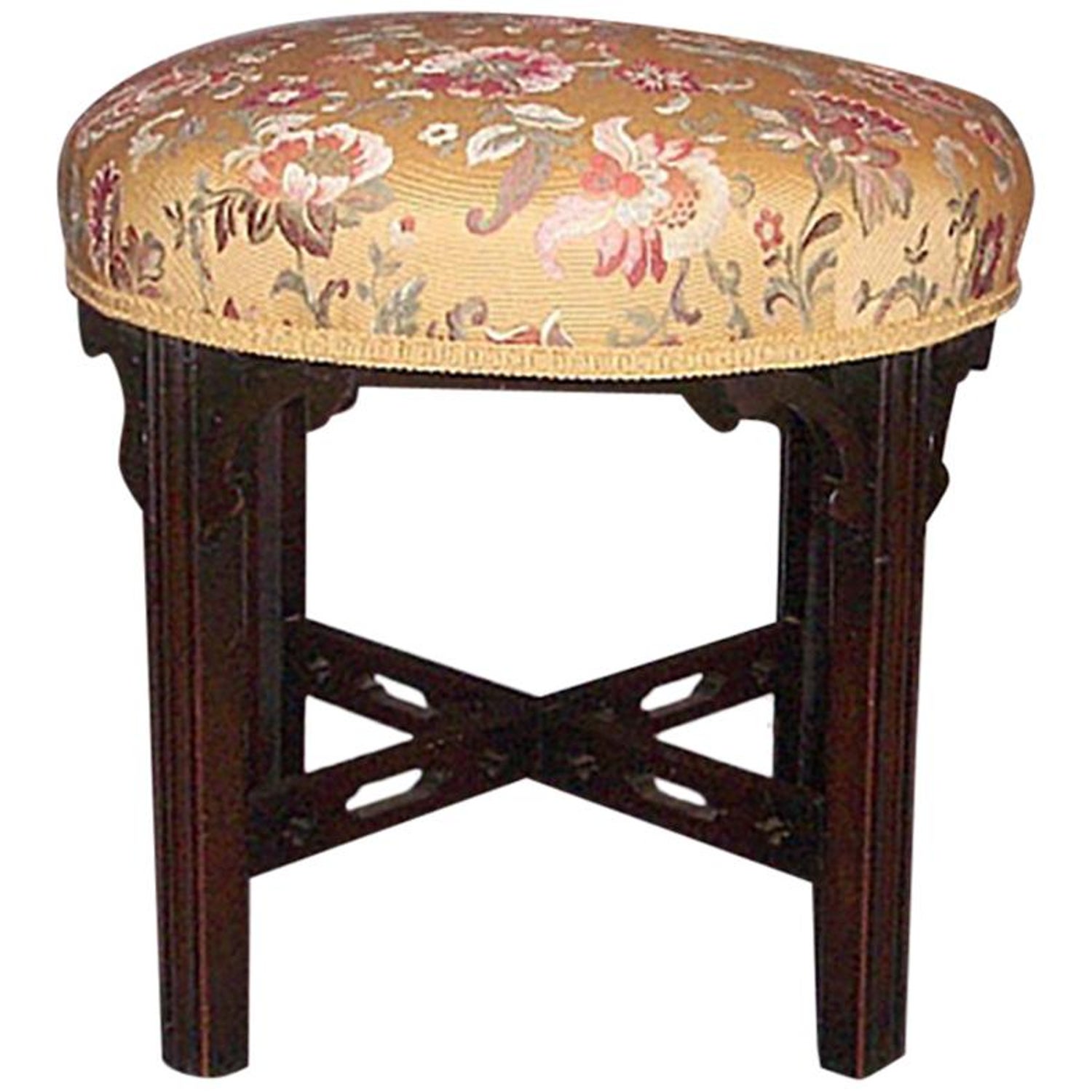 Antique 19th Century Round Chippendale Style Mahogany Bench For
