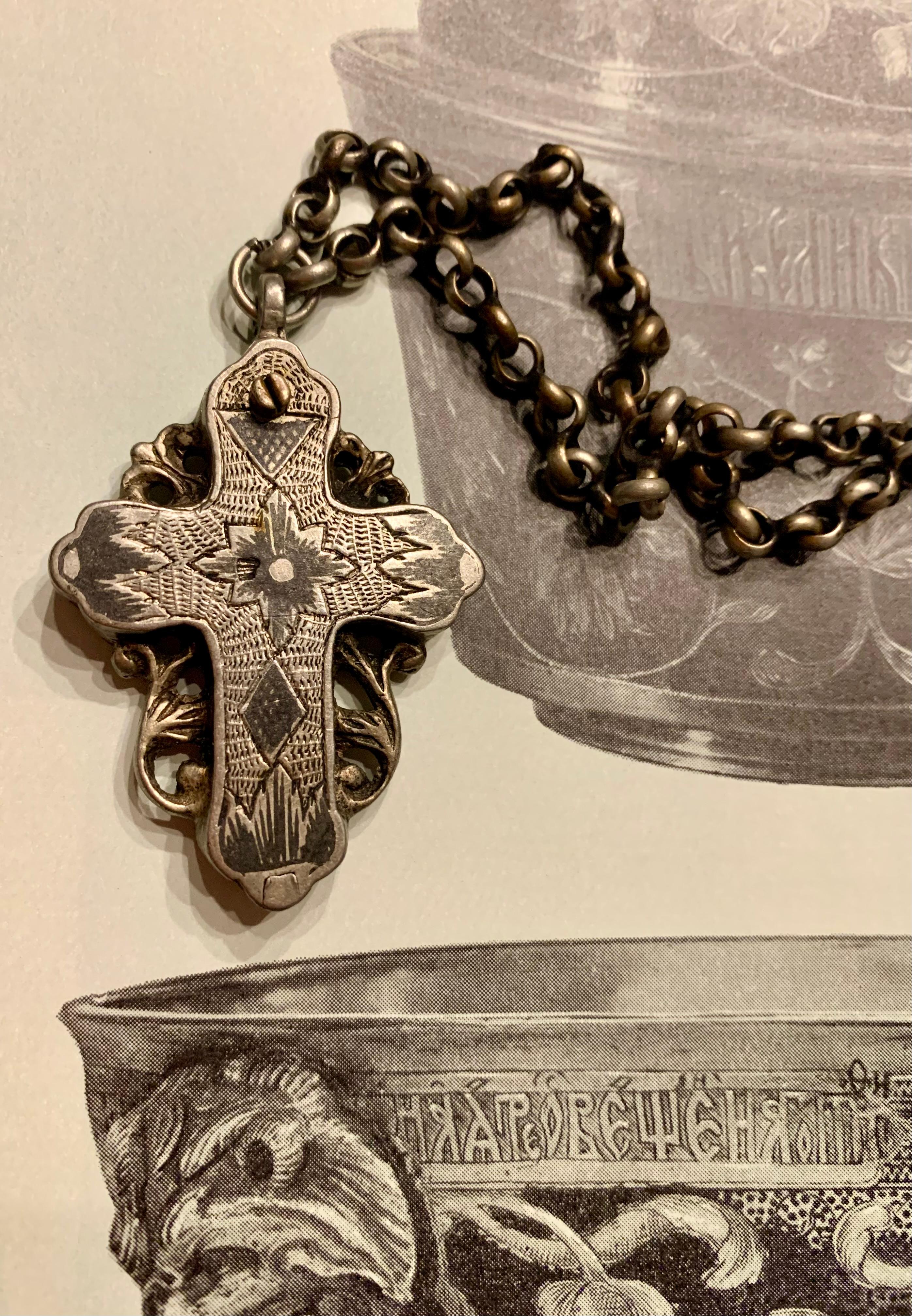 Antique 19th Century Russian Double Sided Silver and Niello Reliquary Cross For Sale 10