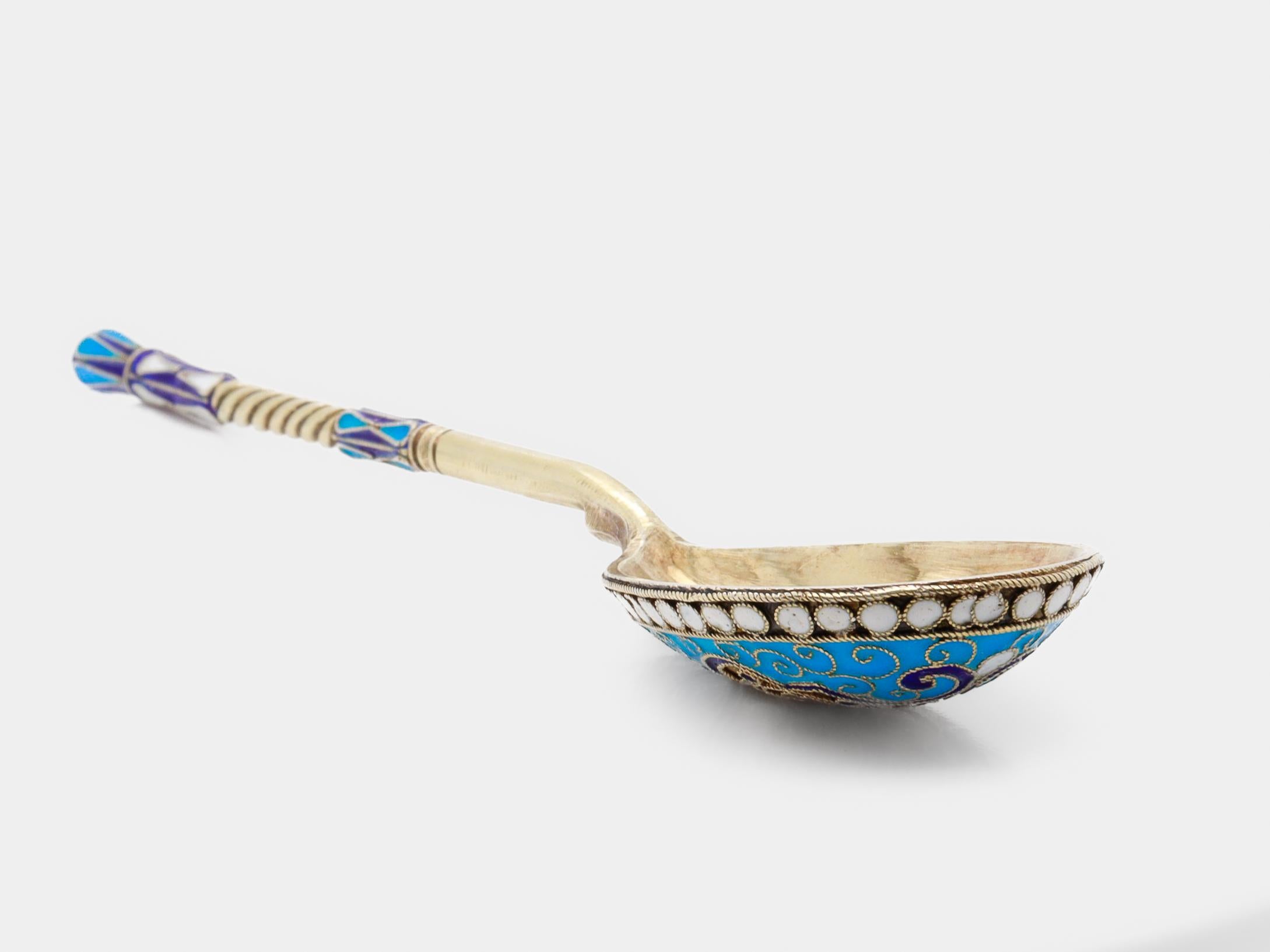 Cuillère impériale russe du 19ème siècle en argent et émail cloisonné en vente 7