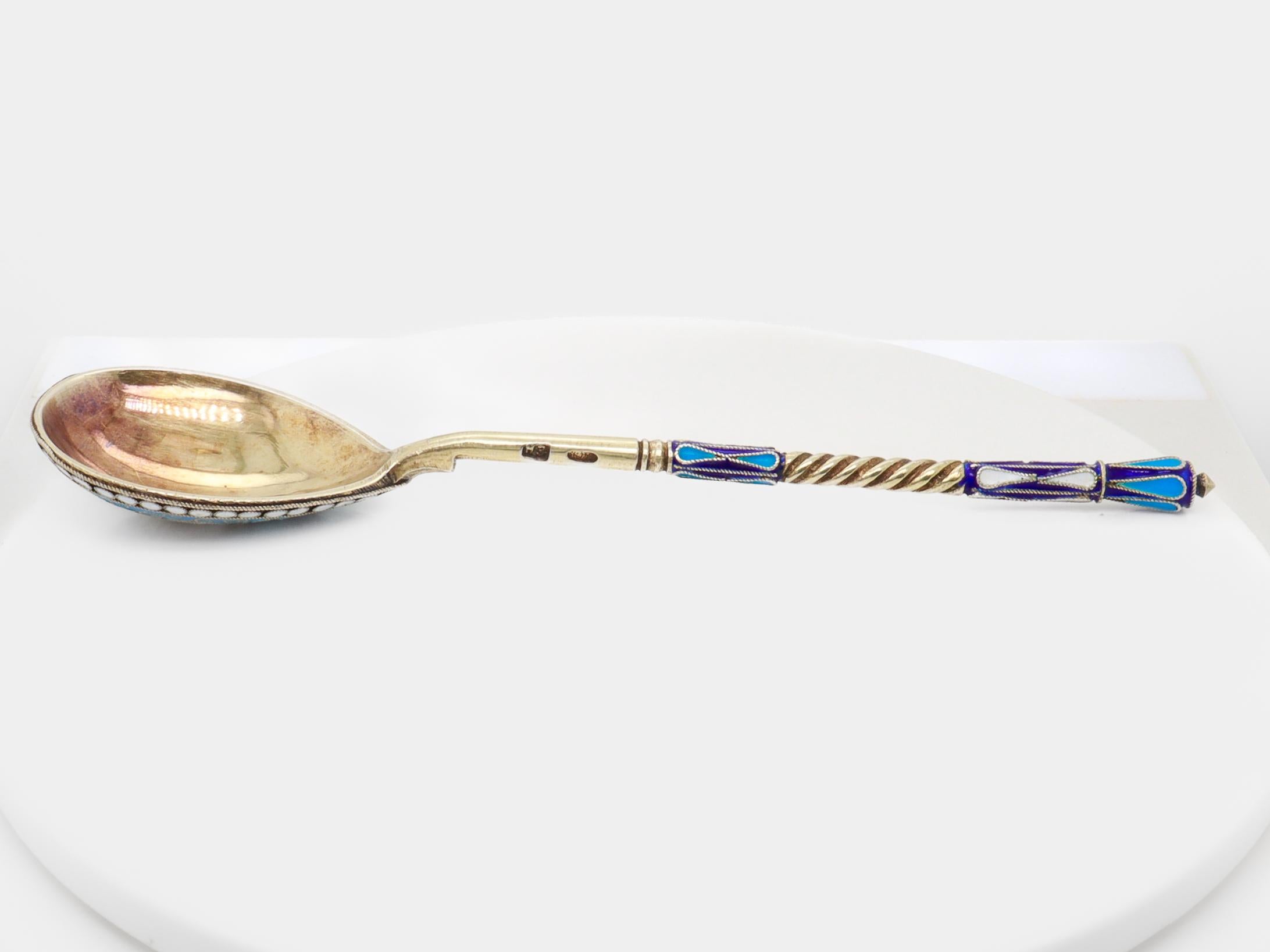 Cuillère impériale russe du 19ème siècle en argent et émail cloisonné en vente 1