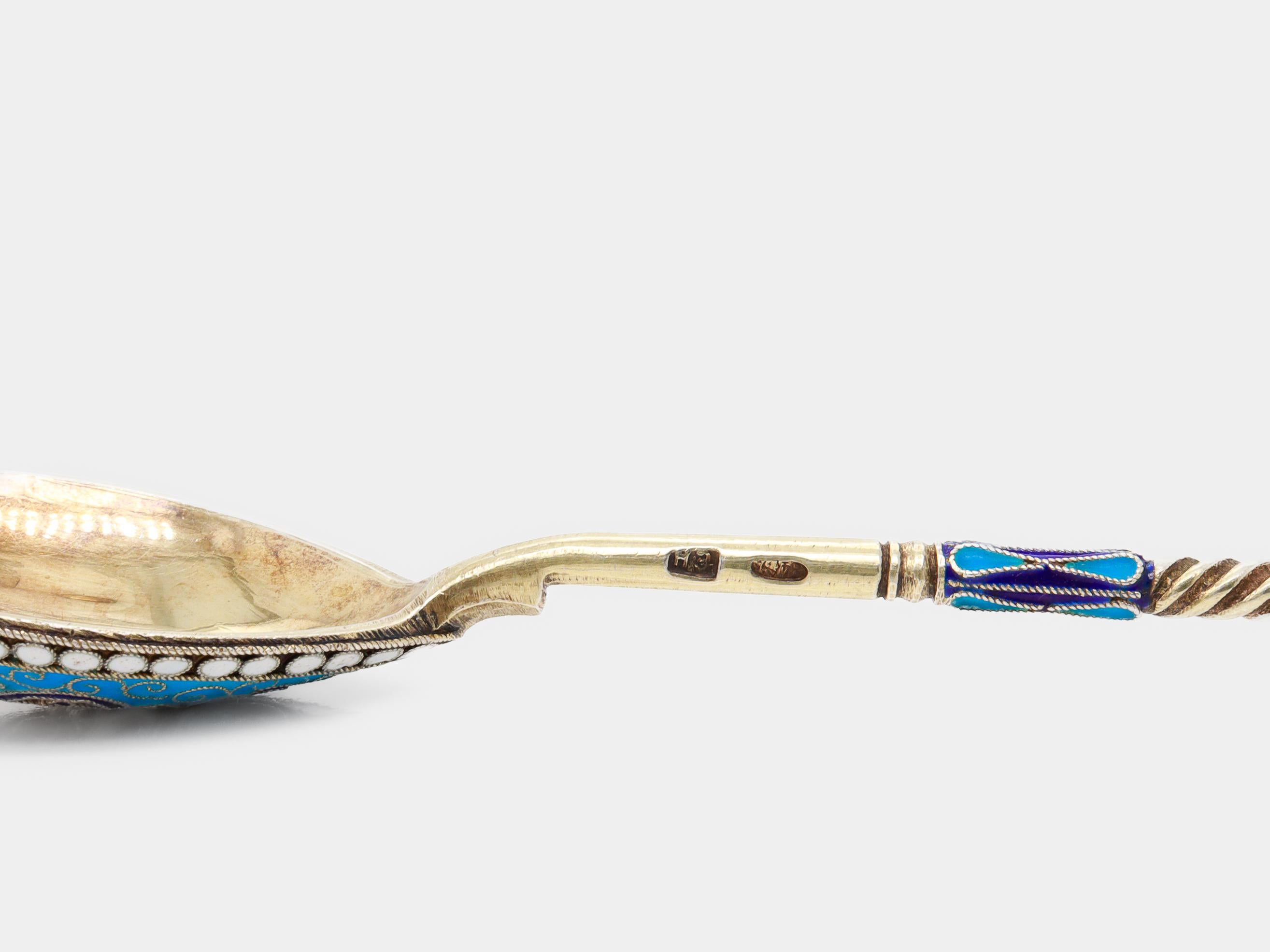 Cuillère impériale russe du 19ème siècle en argent et émail cloisonné en vente 3