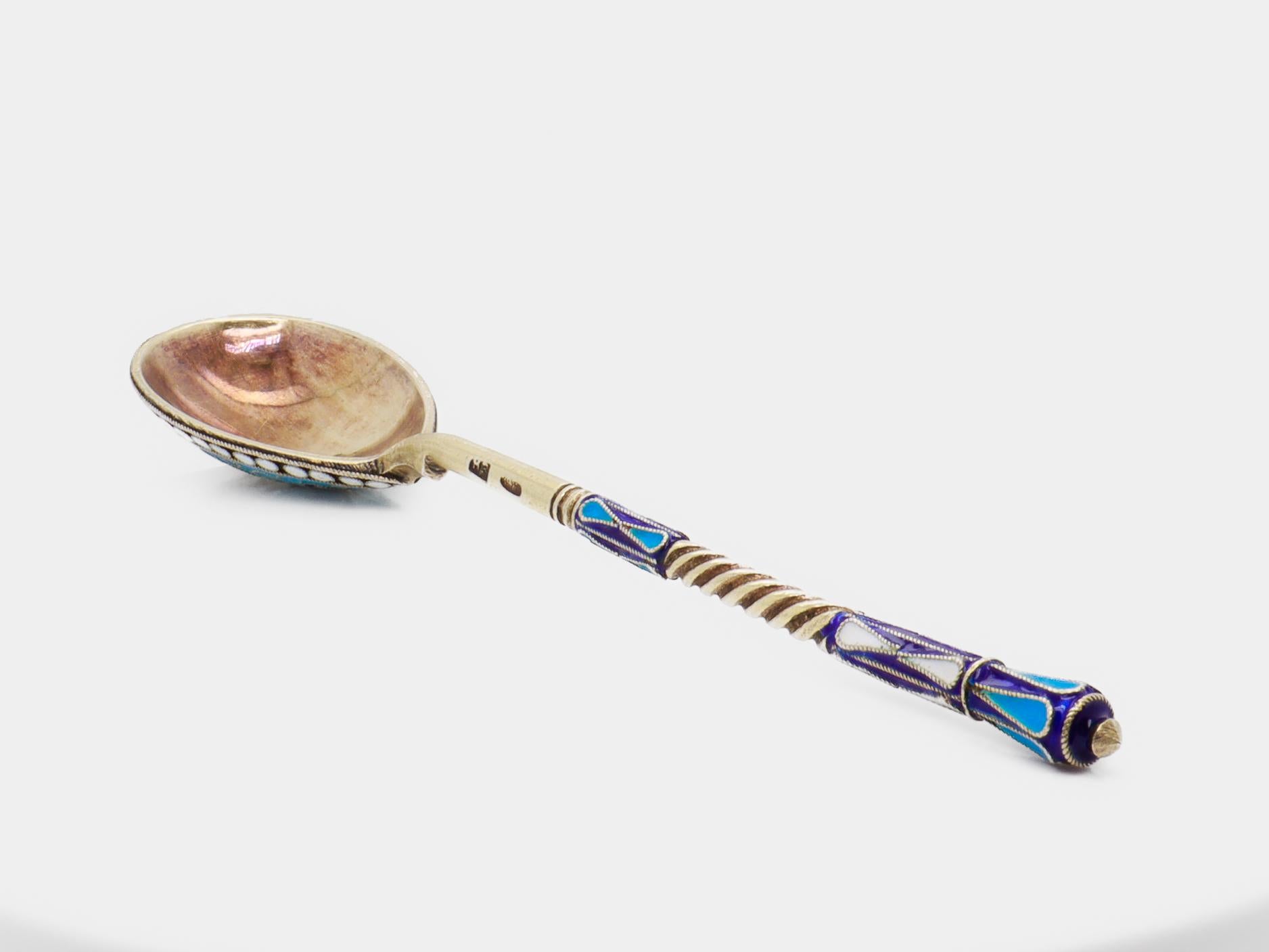 Cuillère impériale russe du 19ème siècle en argent et émail cloisonné en vente 4