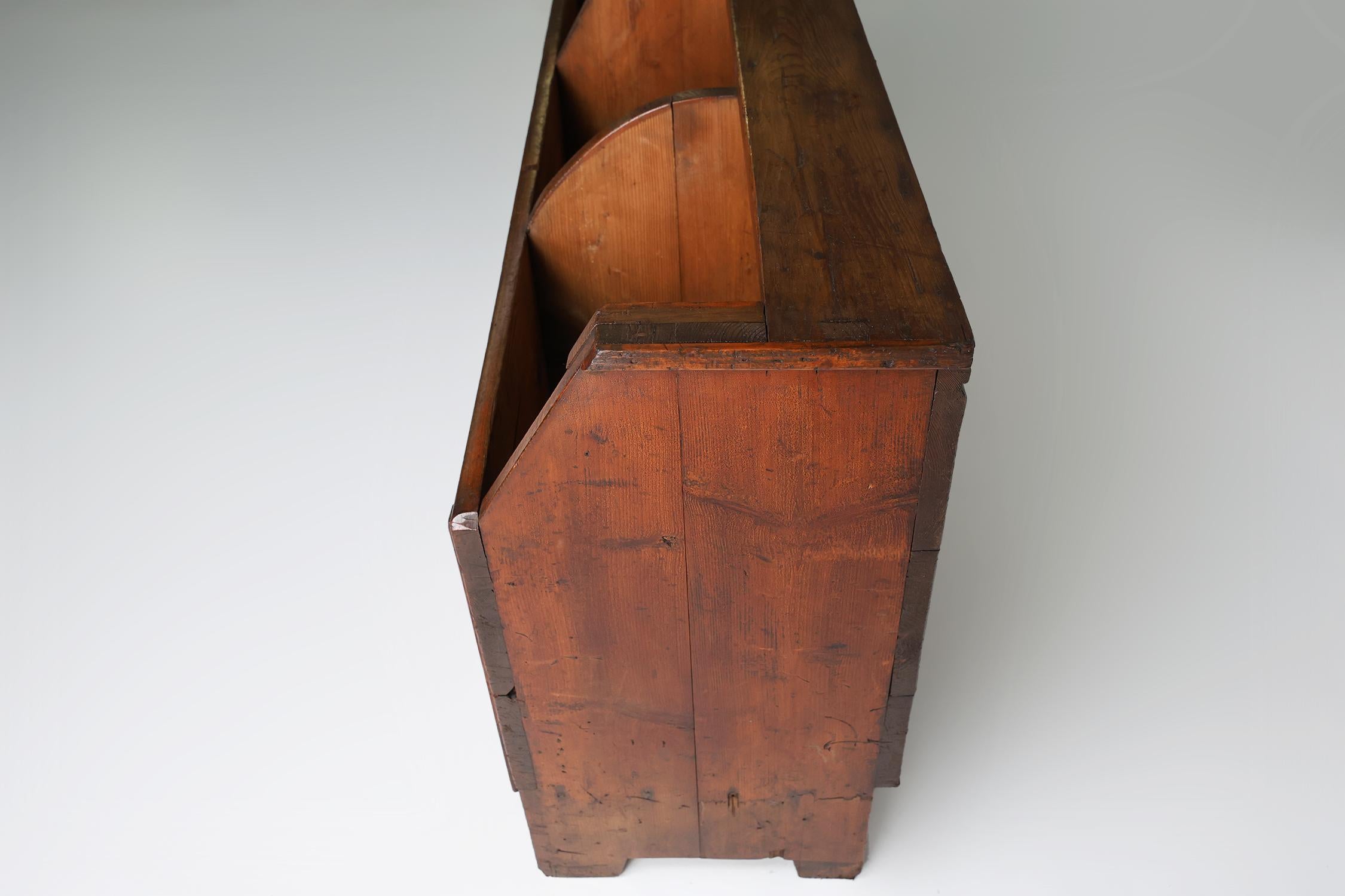 Antique French del XIX secolo, rustico abbeveratoio / contenitore alternativo in pino in vendita 3