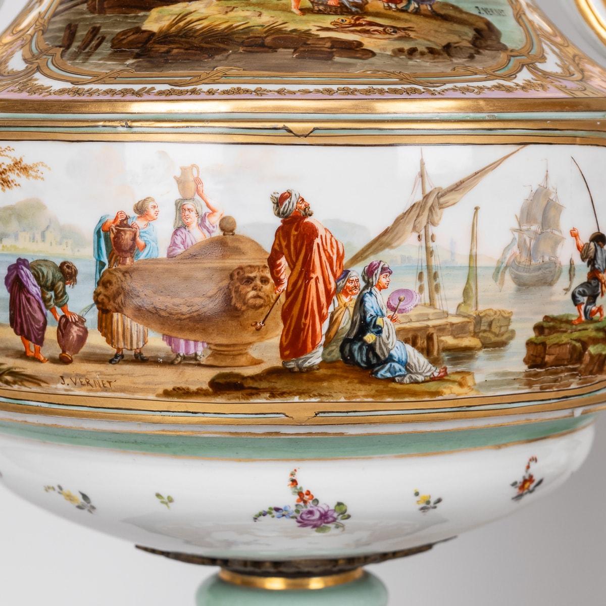 Vases anciens du 19ème siècle montés en porcelaine de Samson et bronze doré avec couvercle vers 1870 en vente 9