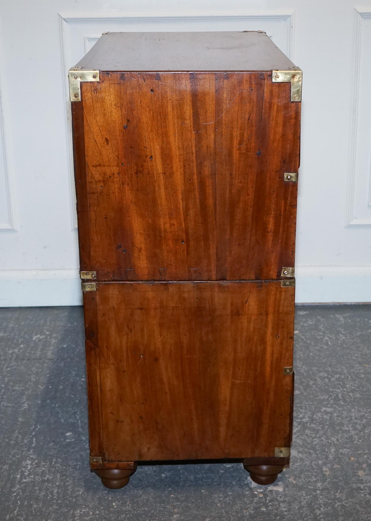 ANTIQUE 19TH CENTURY SATINWOOD MILITARY CAMPAIGN CHEST OF DRAWERS LOTS OF PATiNA For Sale 4