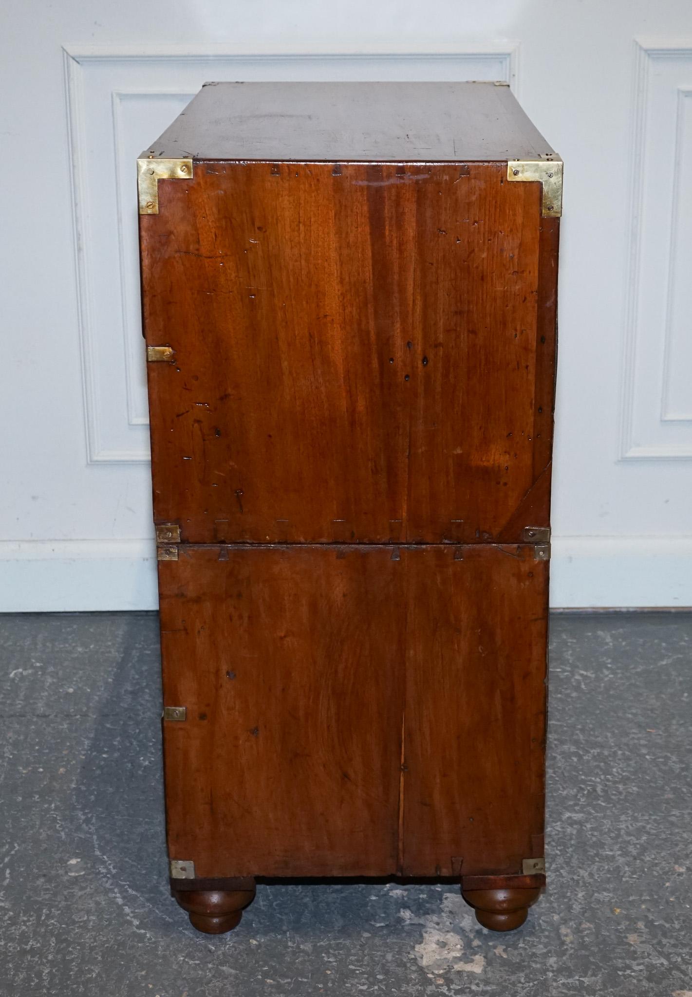 ANTIQUE 19TH CENTURY SATINWOOD MILITARY CAMPAIGN CHEST OF DRAWERS LOTS OF PATiNA For Sale 5