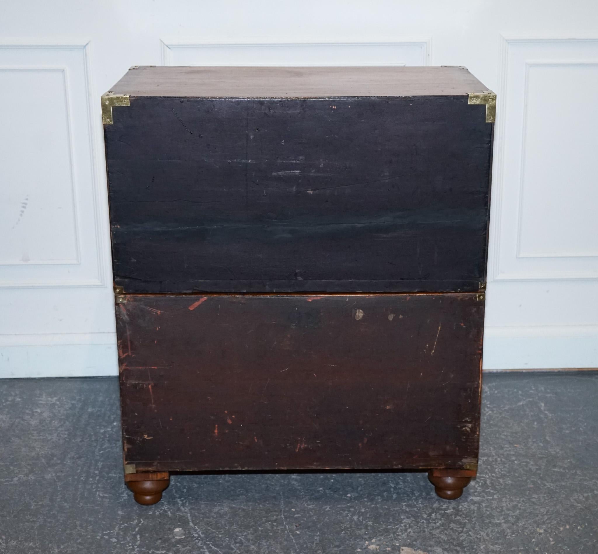 ANTIQUE 19TH CENTURY SATINWOOD MILITARY CAMPAIGN CHEST OF DRAWERS LOTS OF PATiNA For Sale 6