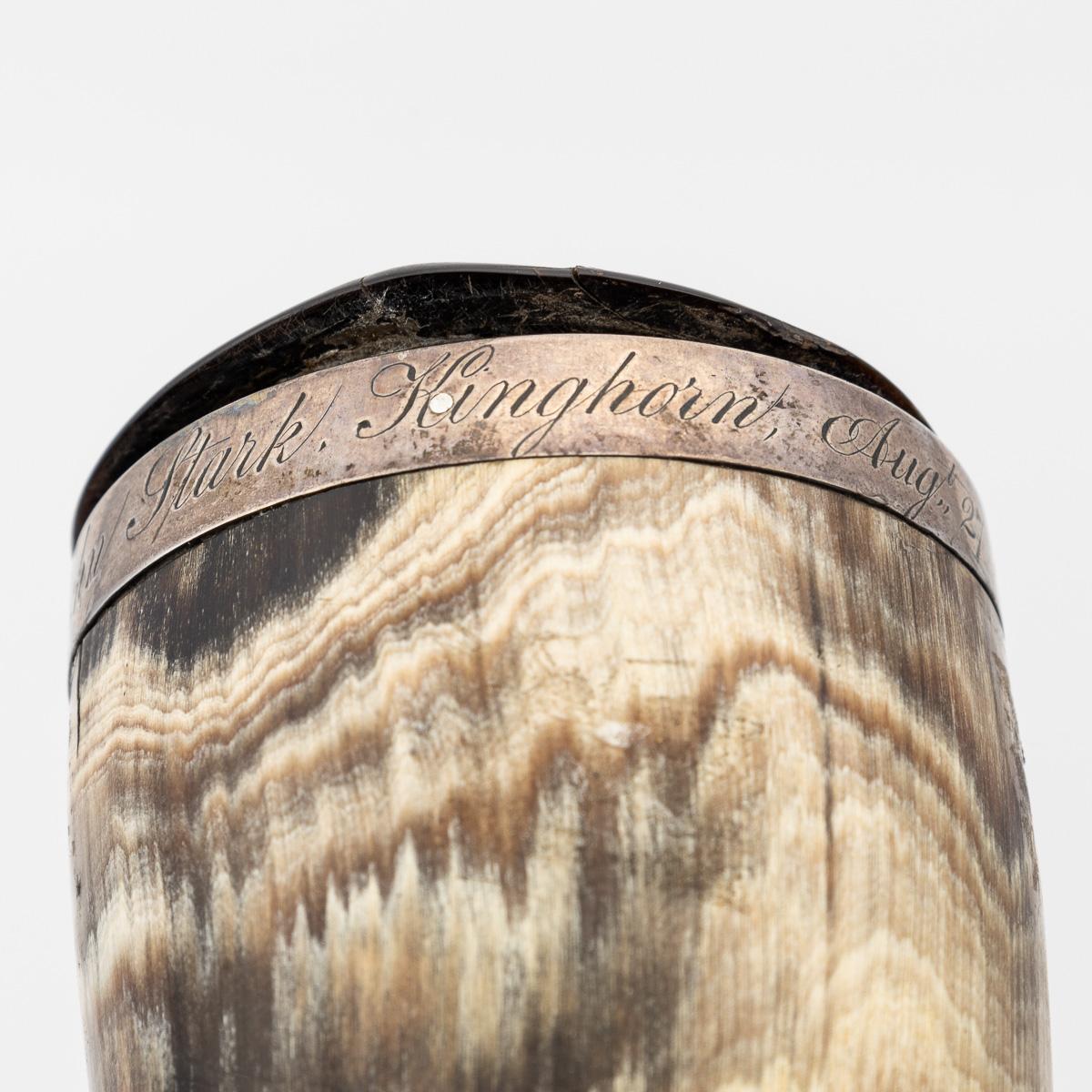 Tabatière écossaise ancienne du 19ème siècle en corne montée en argent c.I.C. en vente 7