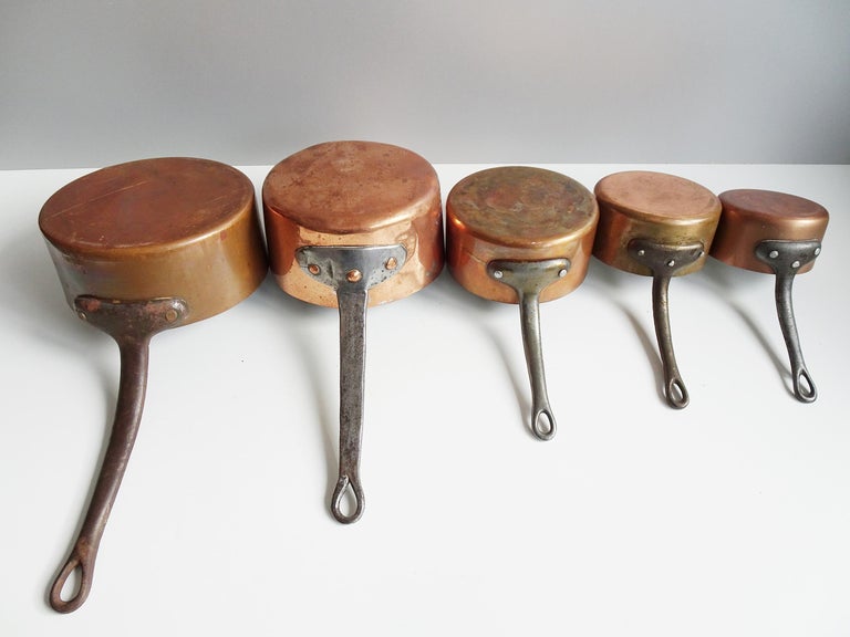 Antique 19th Century Set of Five French Copper Pots, France For Sale 6