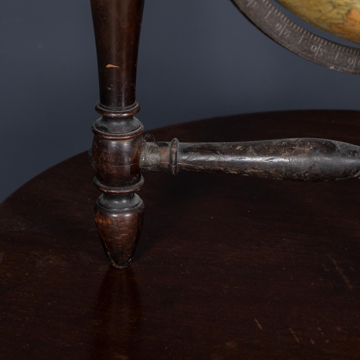 Antico Globo Terrestre Smith del XIX secolo di George Philip & Son Ltd c.C. 1890 in vendita 9