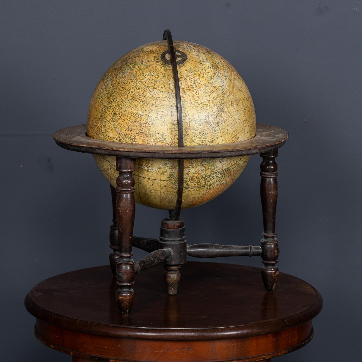 Altro Antico Globo Terrestre Smith del XIX secolo di George Philip & Son Ltd c.C. 1890 in vendita