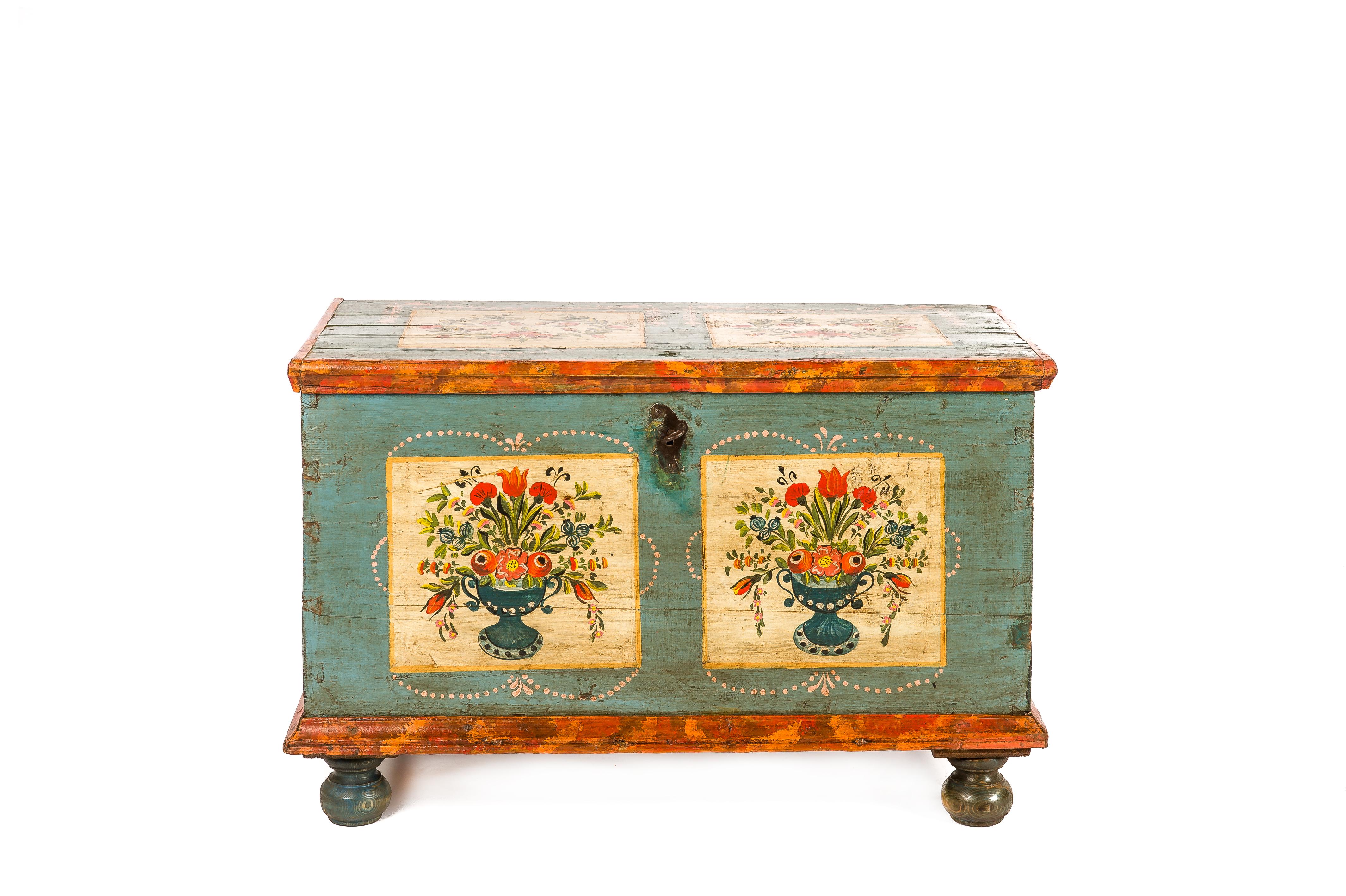 Austrian Antique 19th-century solid pine and traditional painted Bohemian trunk or chest