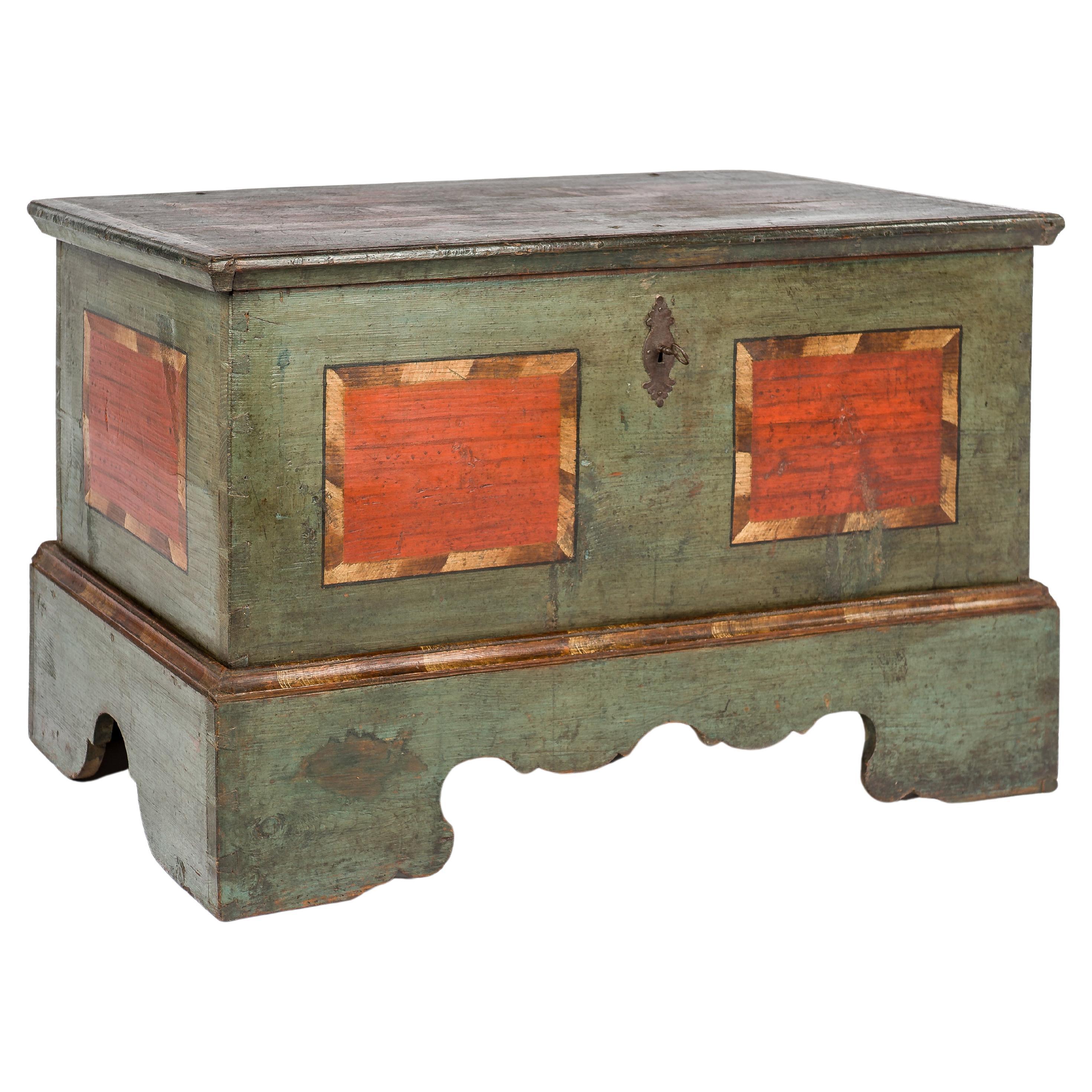 Antique 19th Century Solid Pine and Traditional Painted Bohemian Trunk or Chest For Sale