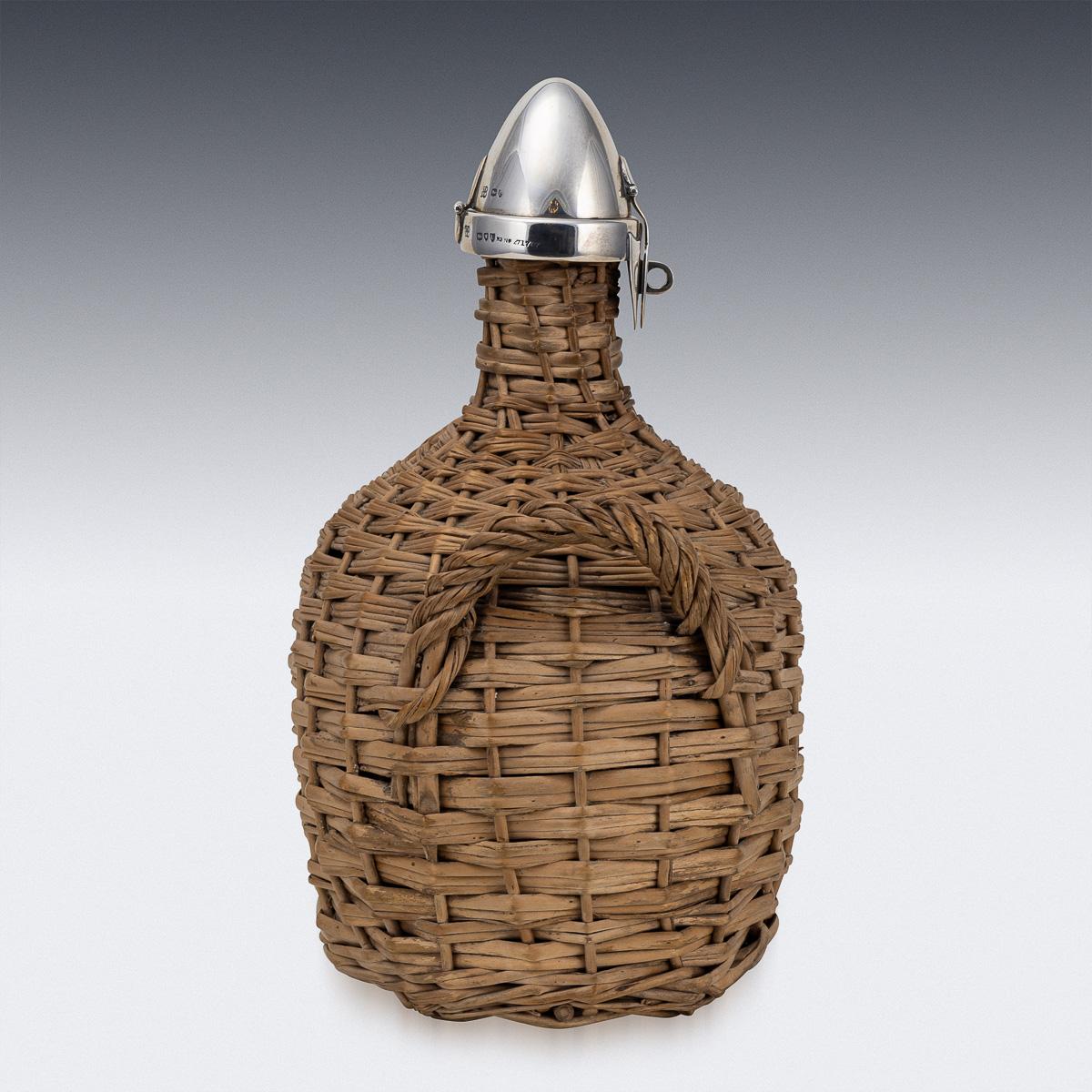Argento Antico decanter in argento massiccio e cesto di vimini del XIX secolo, Hukin and Heath c.1895 in vendita