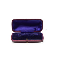 Boîte à épingles antique du XIXe siècle, en cuir rouge bombé