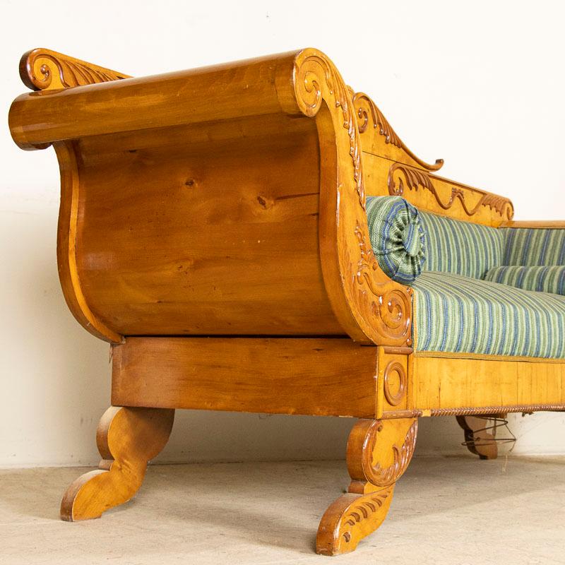 Antique 19th Century Swedish Biedermeier Yellow Birch Sofa Settee For Sale 7