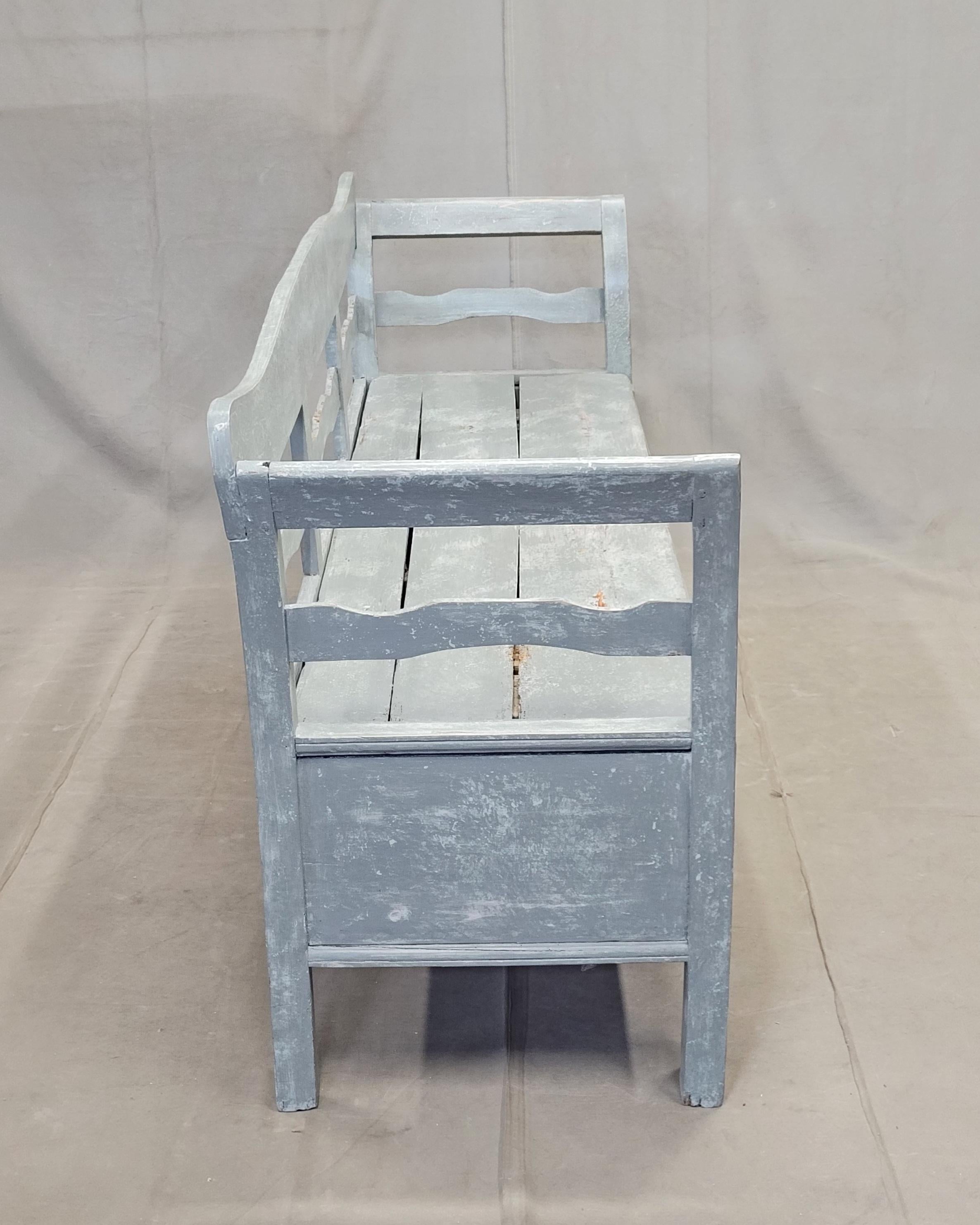 Antique 19th Century Swedish Storage Bench with Blue/Gray Paint and Linen Cushio For Sale 11
