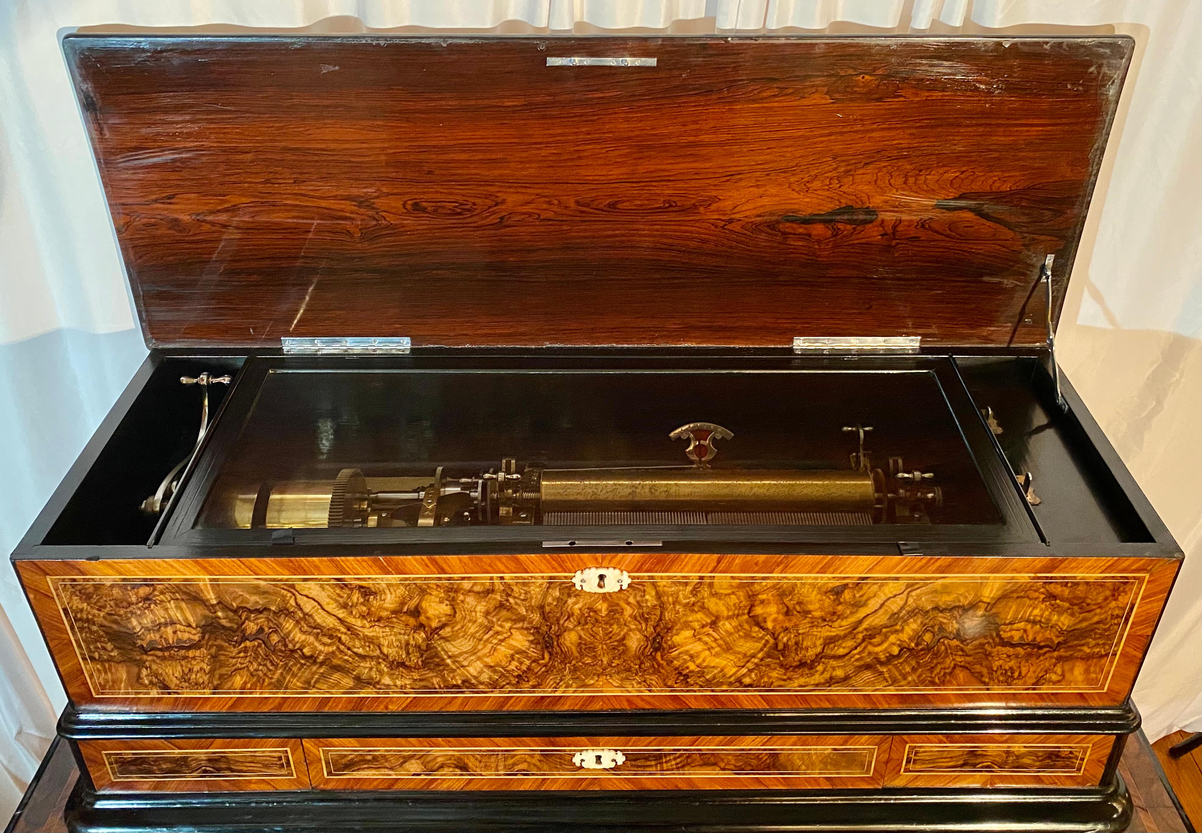 Antique 19th Century Swiss Burled Walnut Music Box on Stand with 10 Cylinders In Good Condition In New Orleans, LA