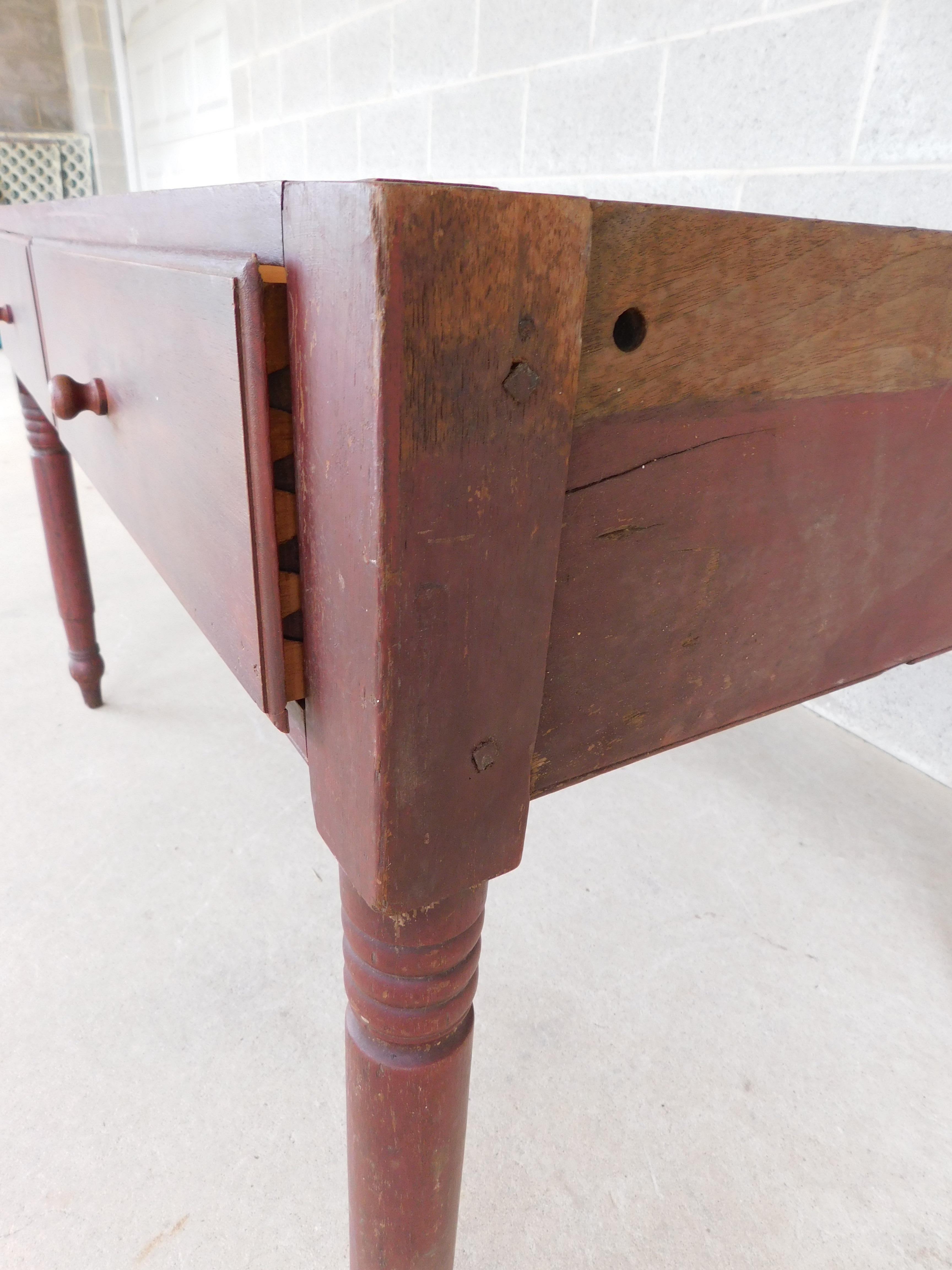 North American Antique 19th Century Tavern Work Dining Table For Sale