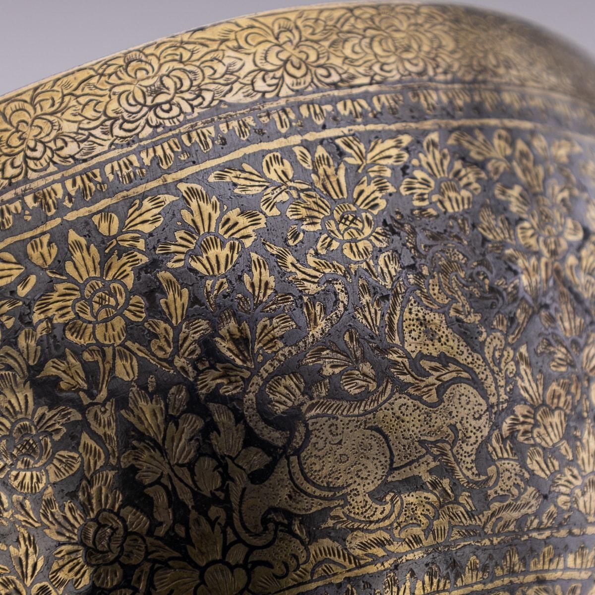 Antique 19th Century Thai Solid Silver-Gilt Niello Enamel Bowl, Siam c.1800 For Sale 4