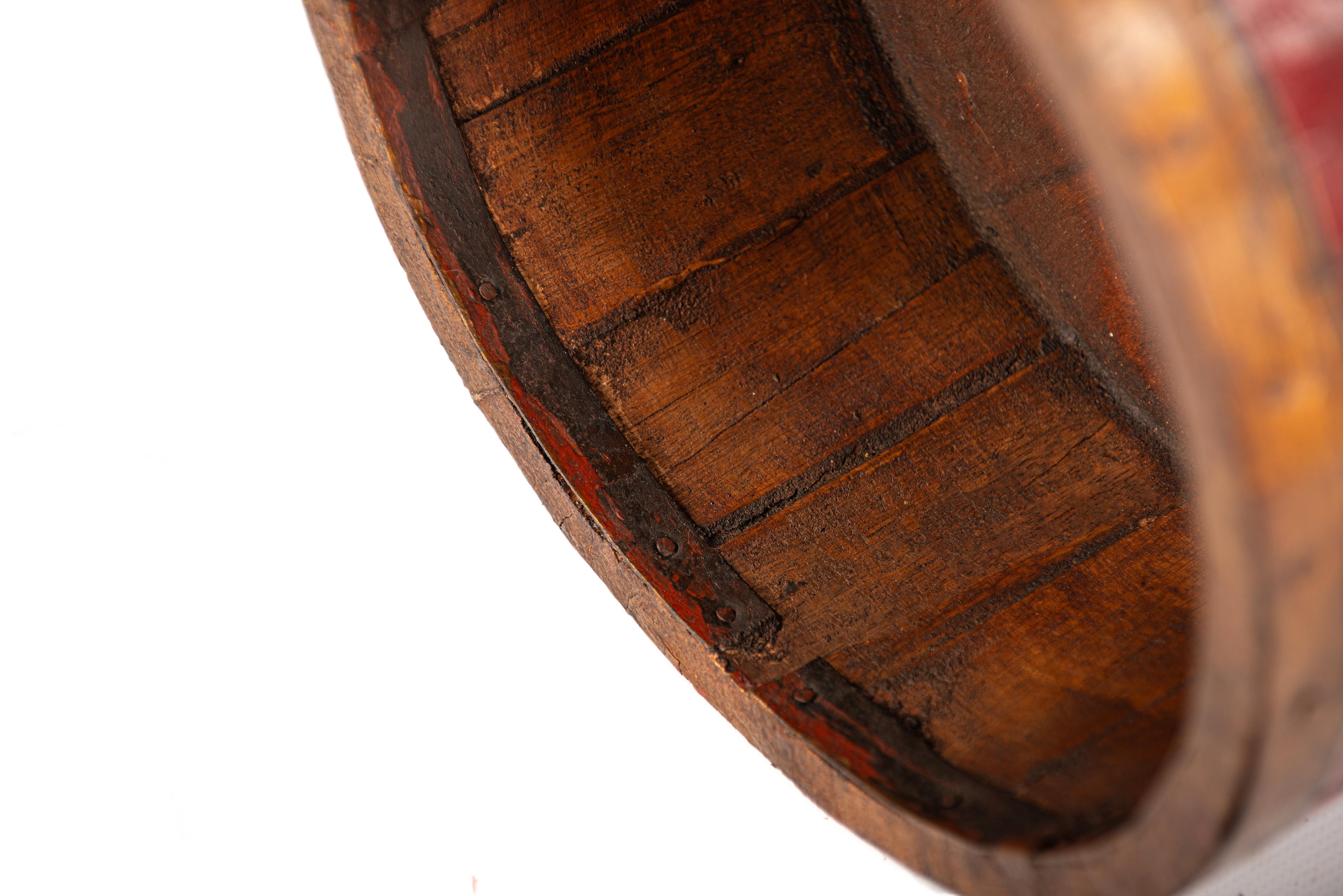 Antique 19th century traditional Dutch hand painted grain measure container bowl For Sale 4