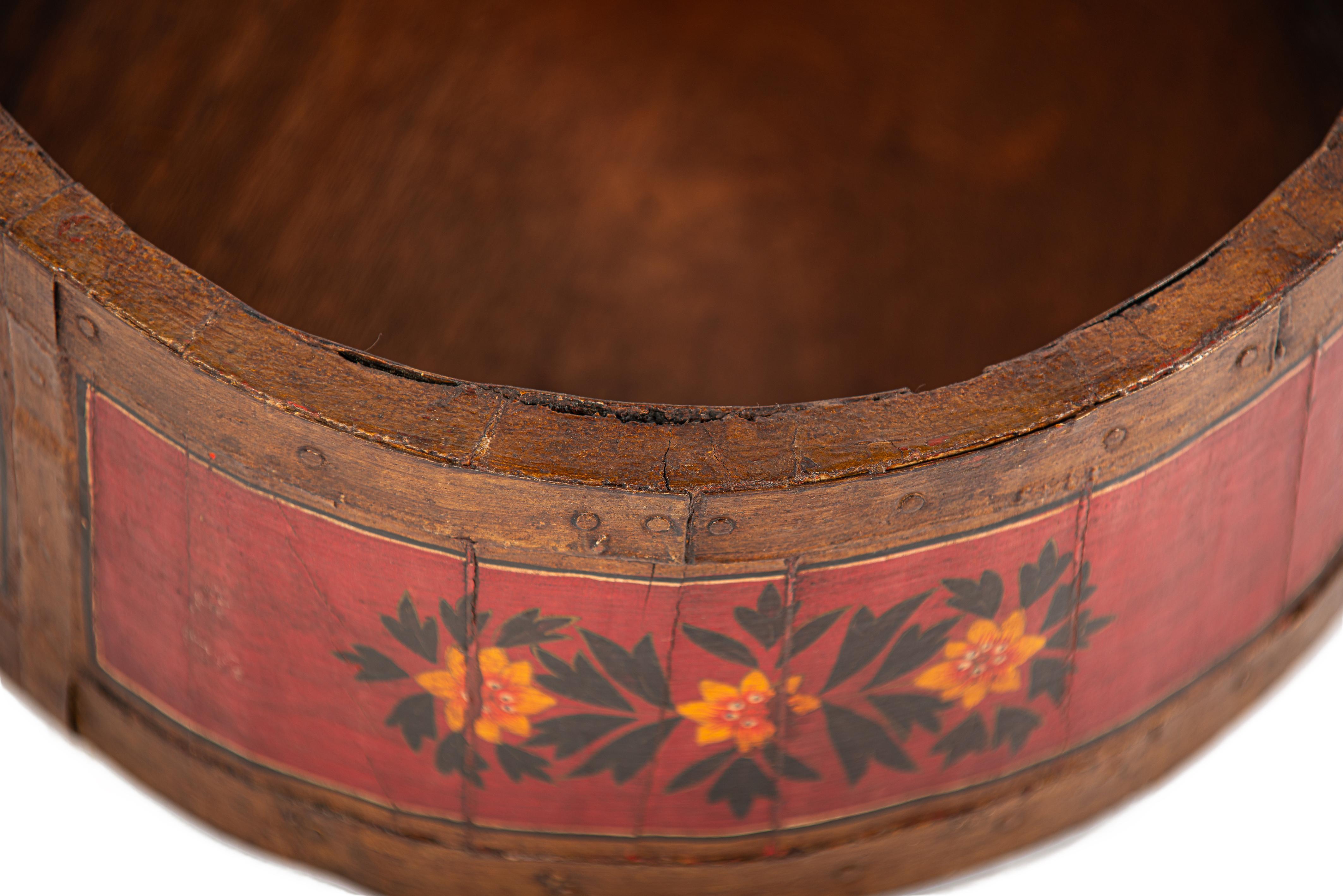 Antique 19th century traditional Dutch hand painted grain measure container bowl For Sale 6