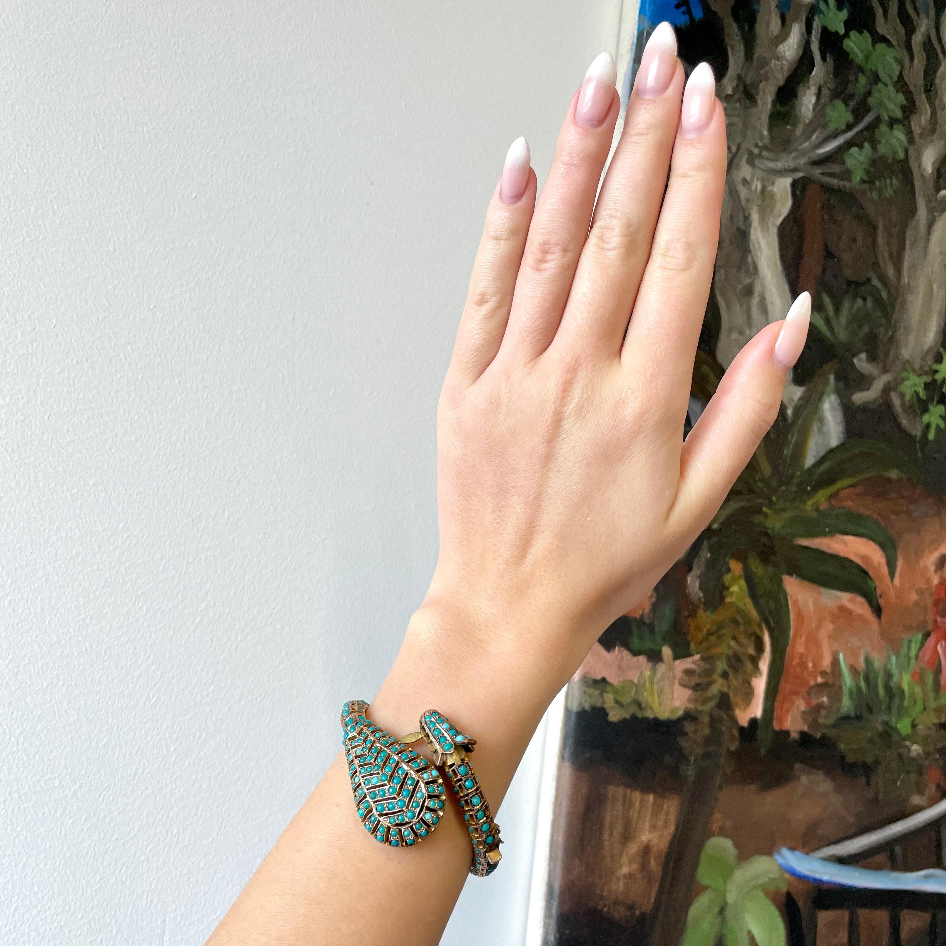 Have a snake on your wrist to avoid having one in your life. Serpent inspired jewelry has been a non-negotiable trend for centuries. If you don't have a snake jewel yet, this is your chance to become a lucky owner of this talisman. This bangle is