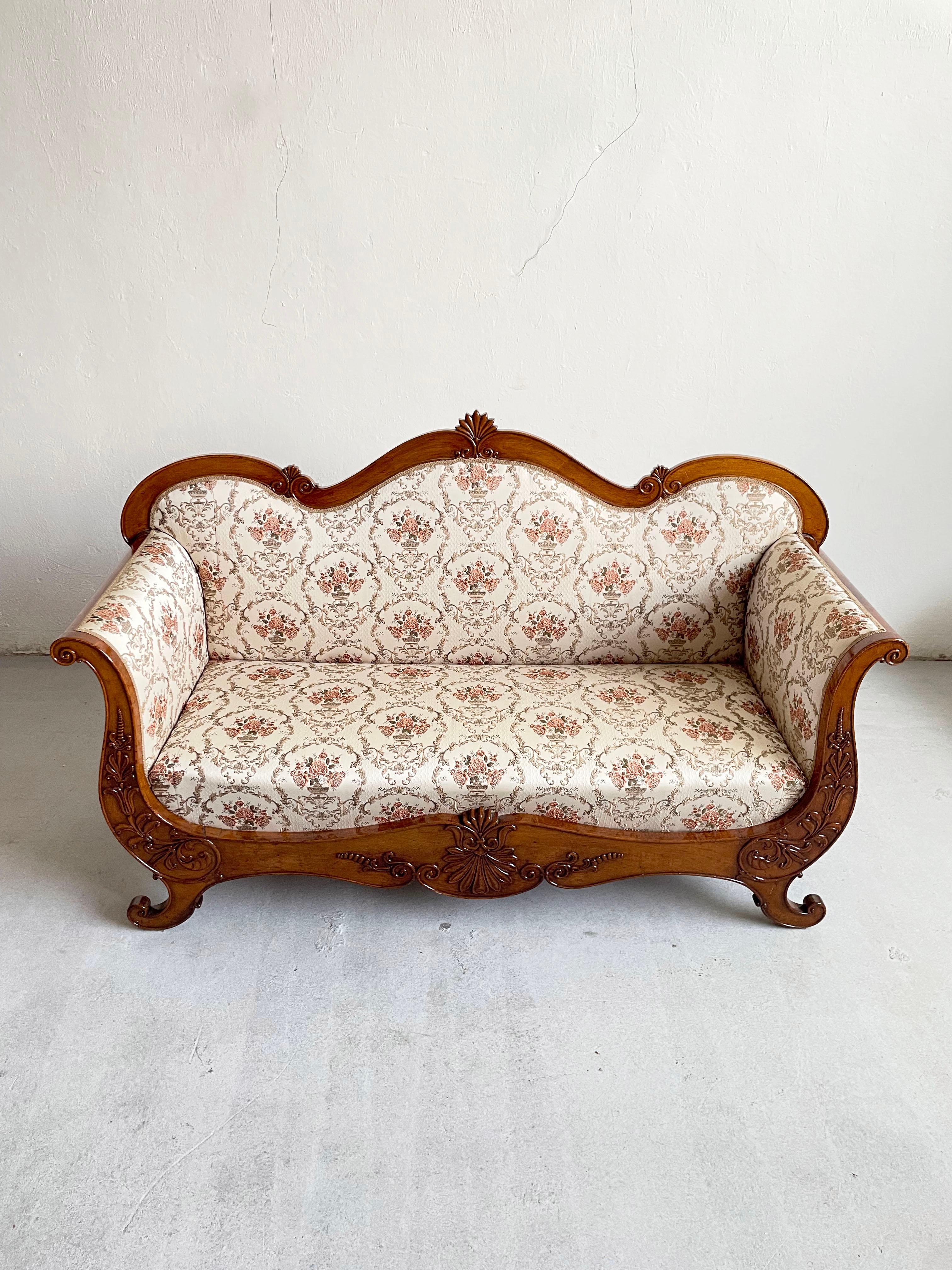 Antique 19th Century Upholstered Sofa King Louis Philippe, Northern Italy For Sale 2