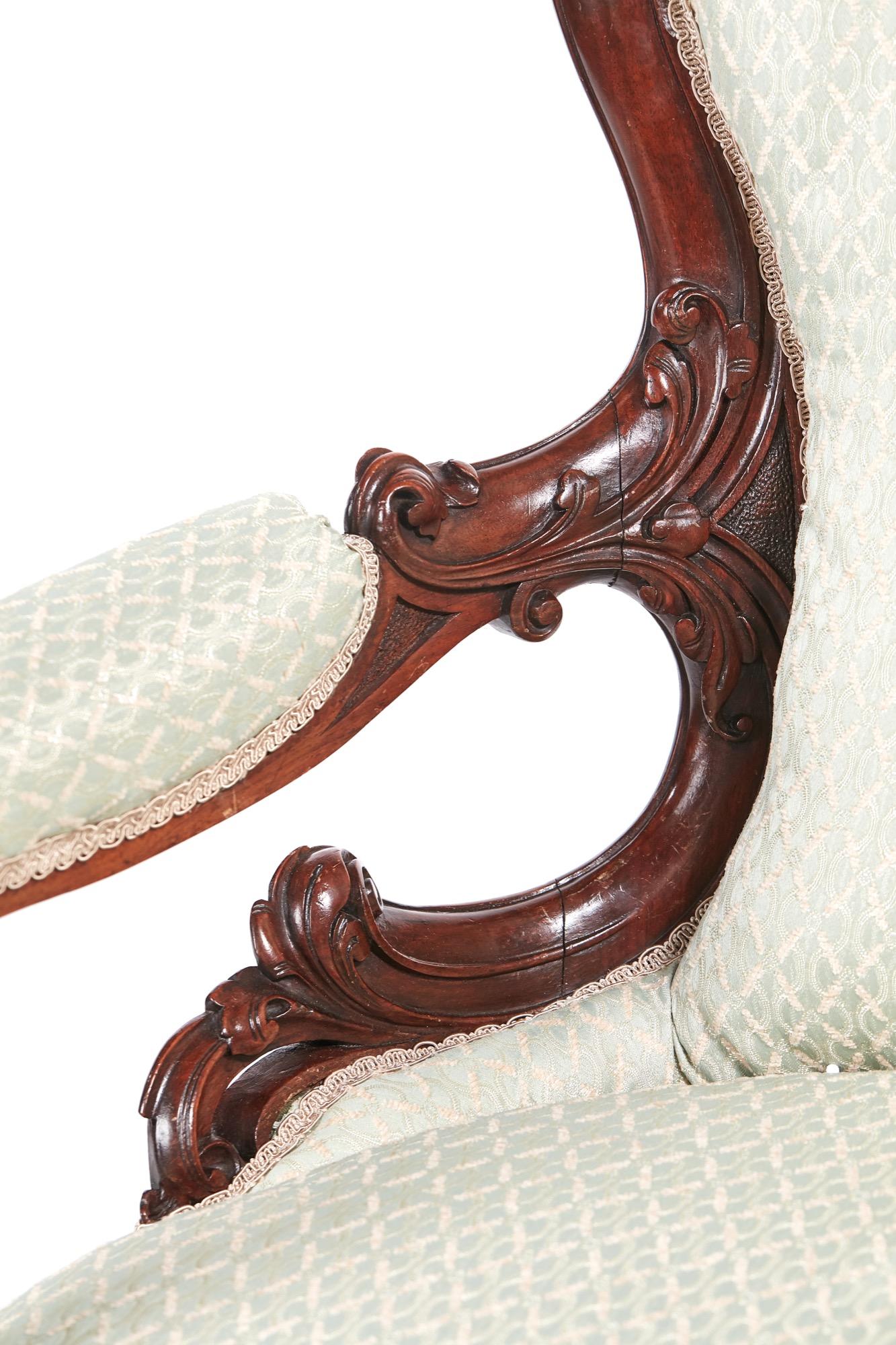 Mid-19th Century Antique 19th Century Victorian Carved Walnut Armchair