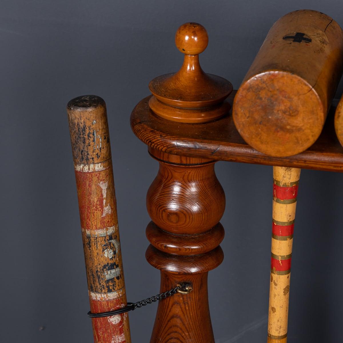 Antique 19th Century Victorian Croquet Set On Stand, Cassiobury c.1880 In Good Condition In Royal Tunbridge Wells, Kent