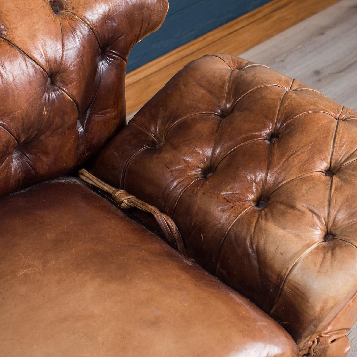 Antique 19th Century Victorian Drop Arm Leather Sofa, circa 1880 1