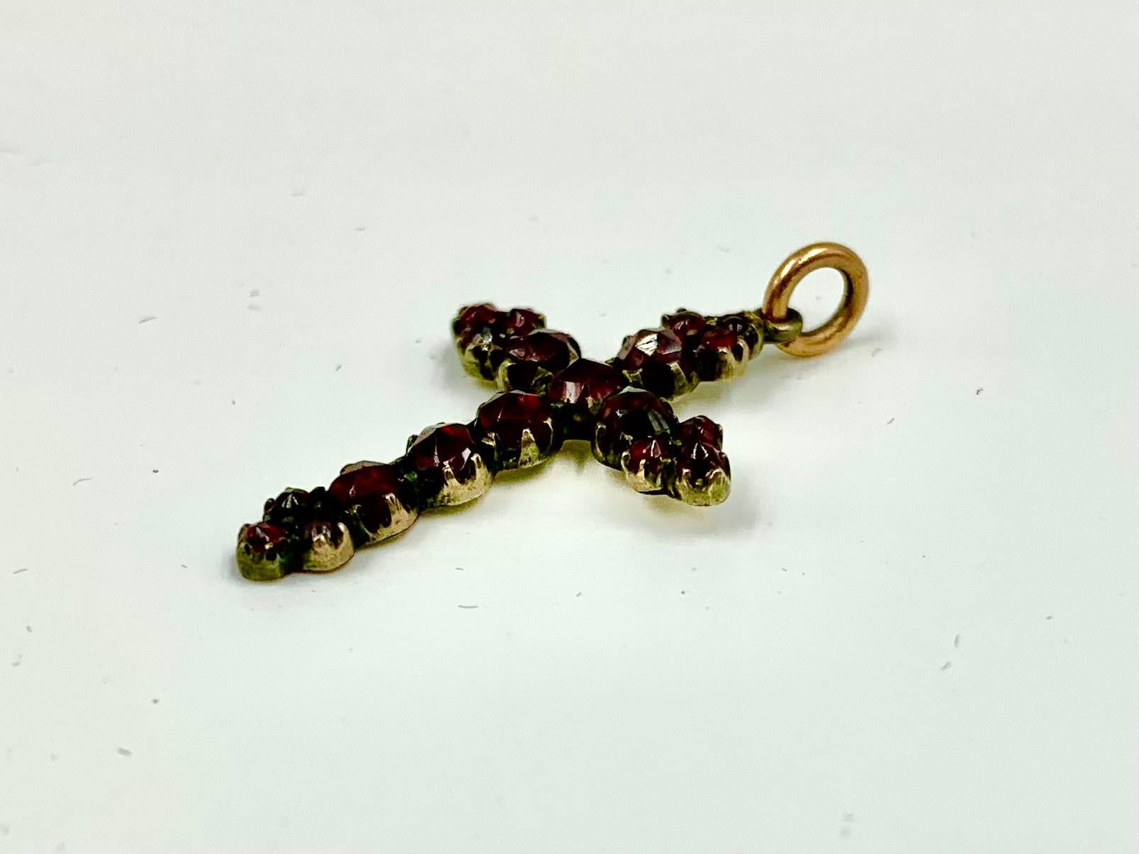Antique 19th Century Victorian Garnet 14K Rose Gold and Silver Cross For Sale 2