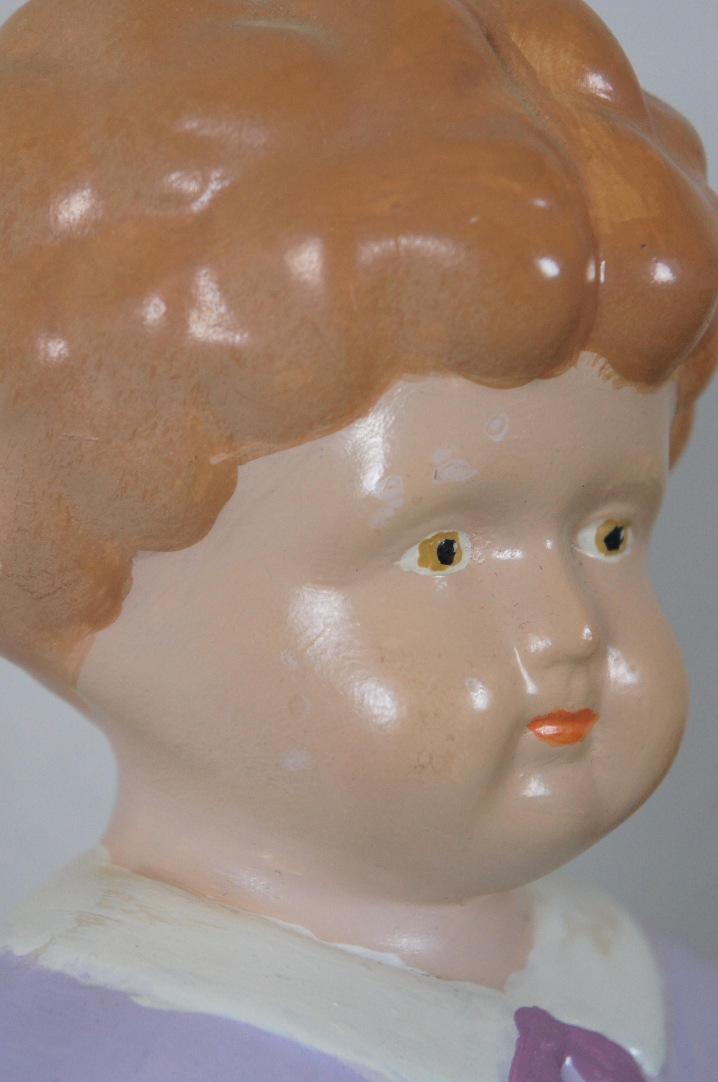 Ancienne tête de poupée en porcelaine allemande victorienne du 19ème siècle en forme de poupée moulée en vente 1
